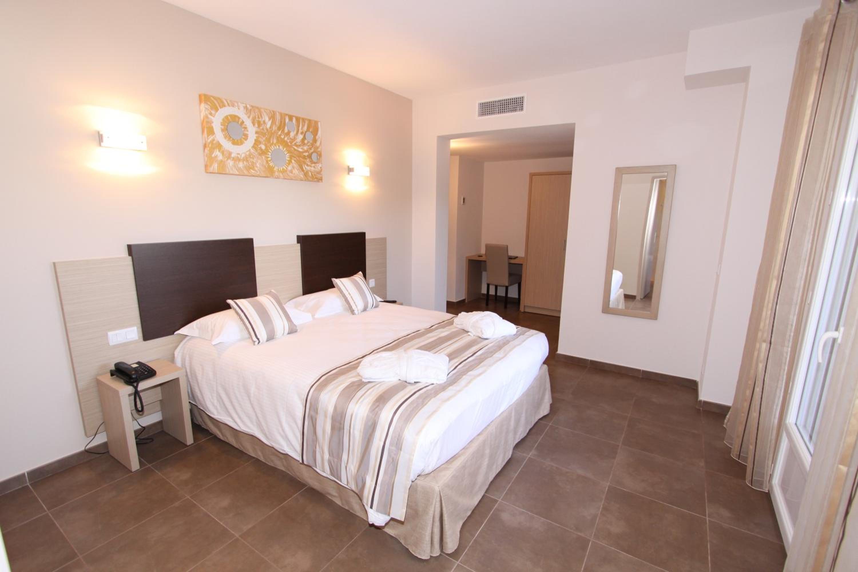 Superior Suite
