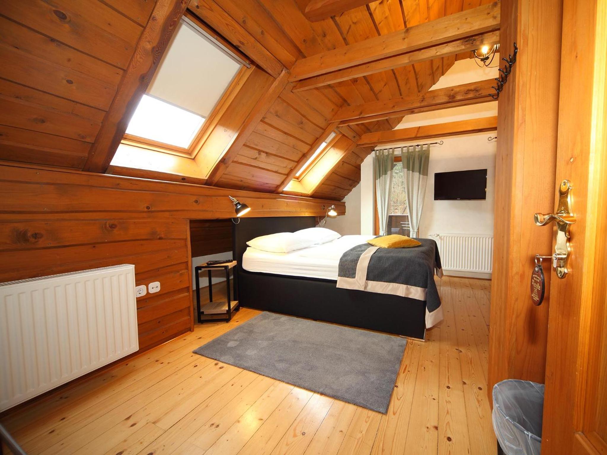 Economy Double Room photo 1