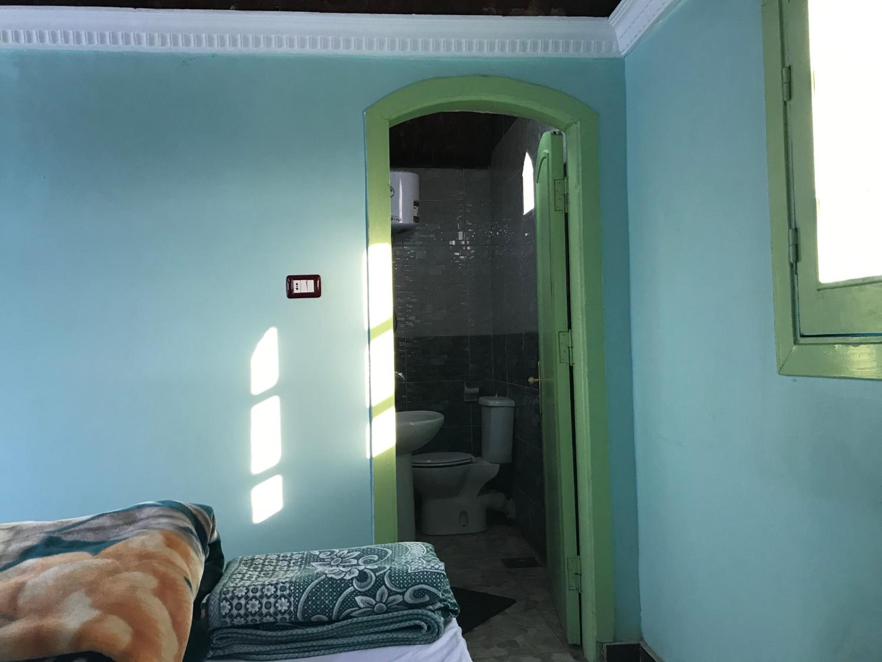 Triple Room with Private Bathroom - Photo 24