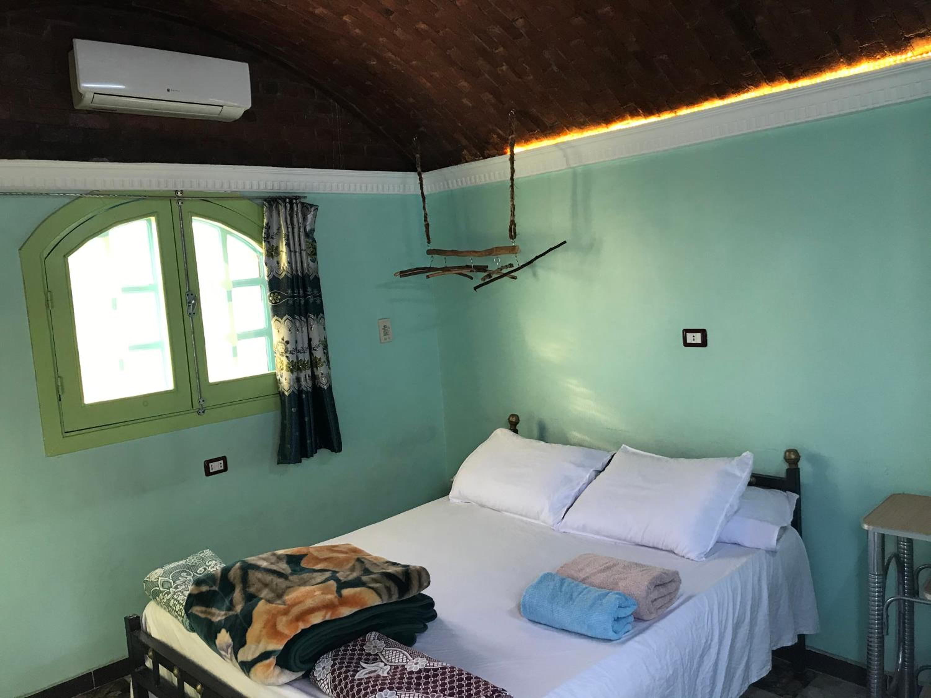 Triple Room with Private Bathroom - Photo 1