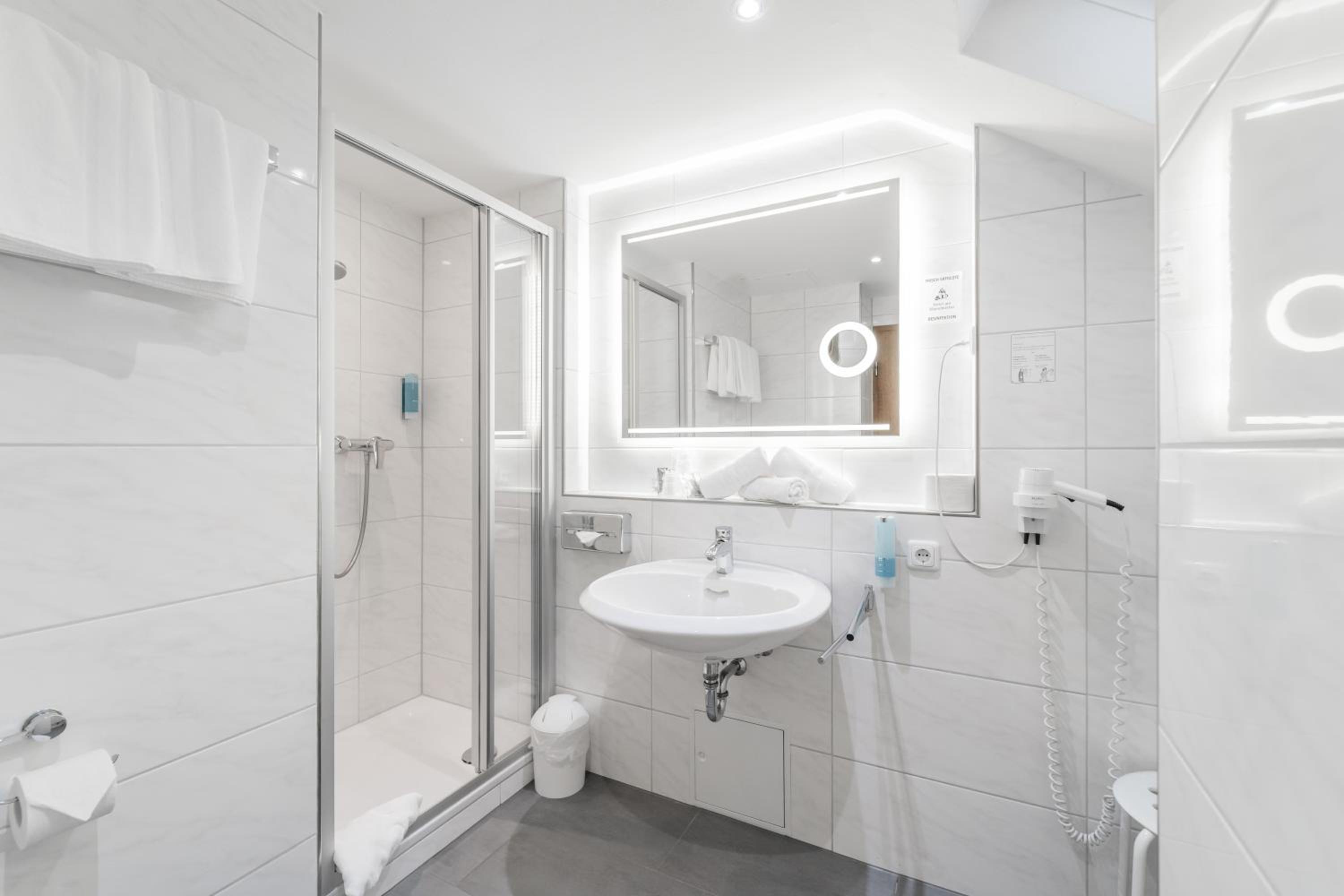 Triple Room - Photo 3