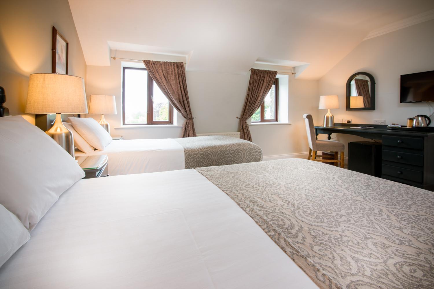 Double Room - Photo 9