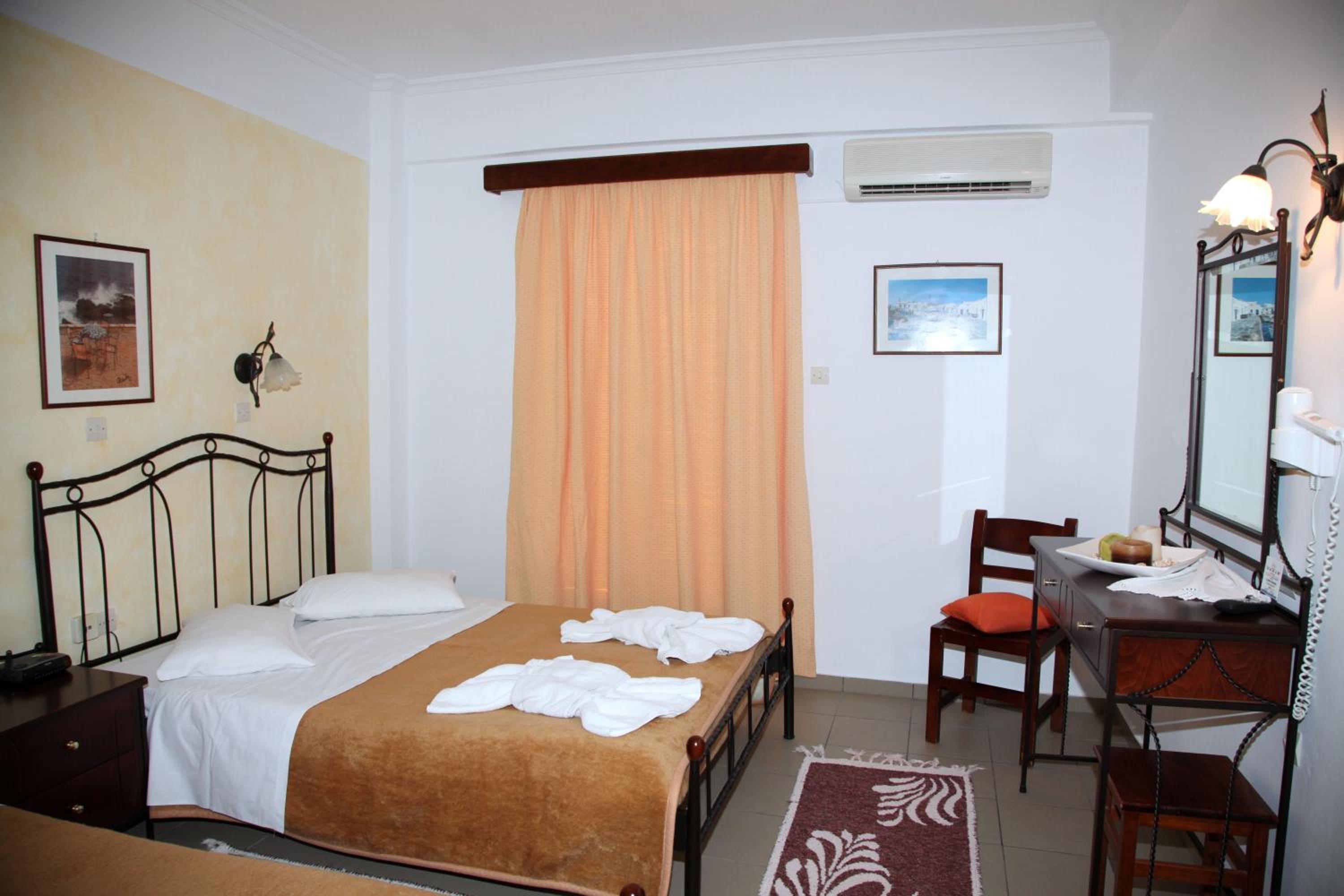 Triple Room with Mountain View photo 2