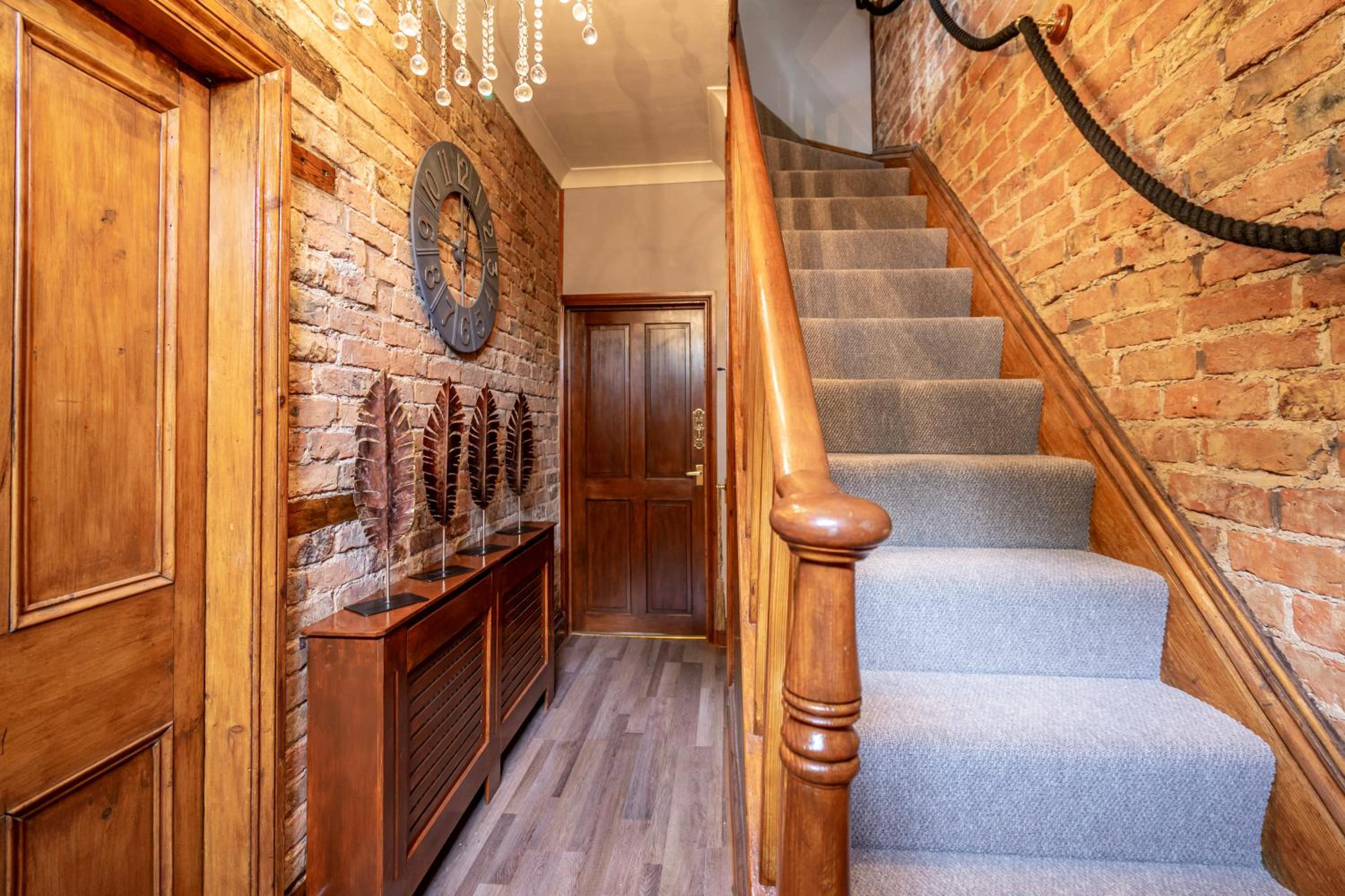 Three-Bedroom House photo 1