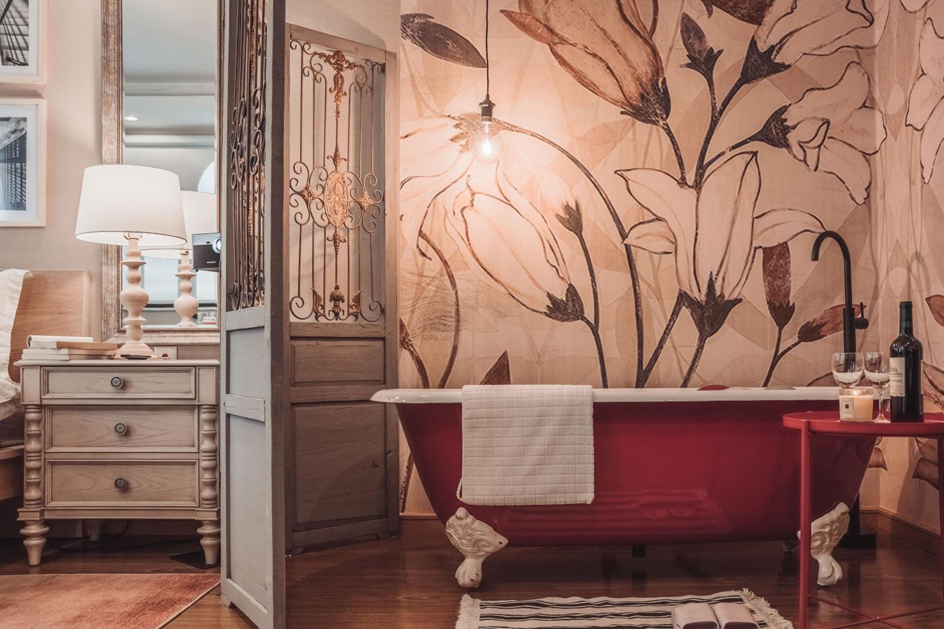Deluxe Apartment with Bathtub photo 1