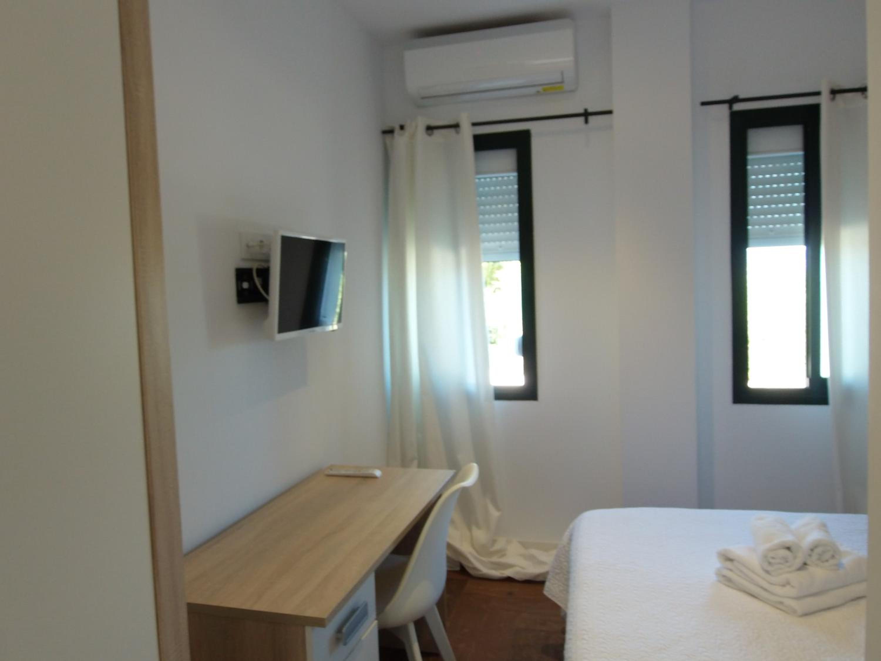 Standard Quadruple Room - Photo 1