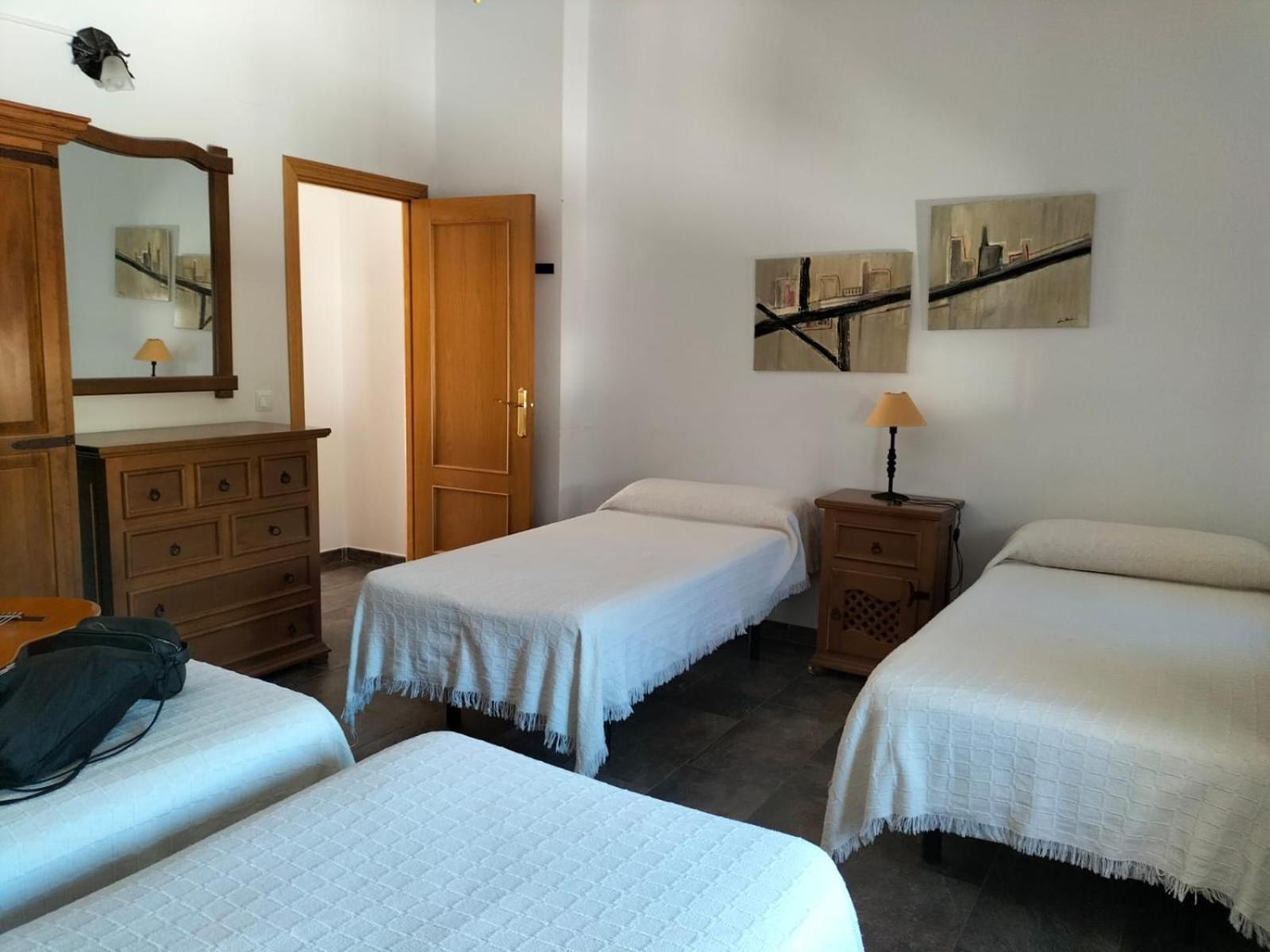 Three-Bedroom Villa (8 Adults) - Photo 1