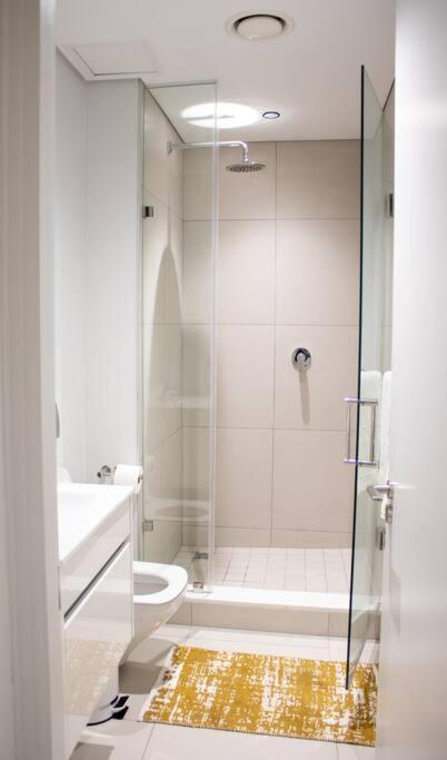 One-Bedroom Apartment - Photo 4