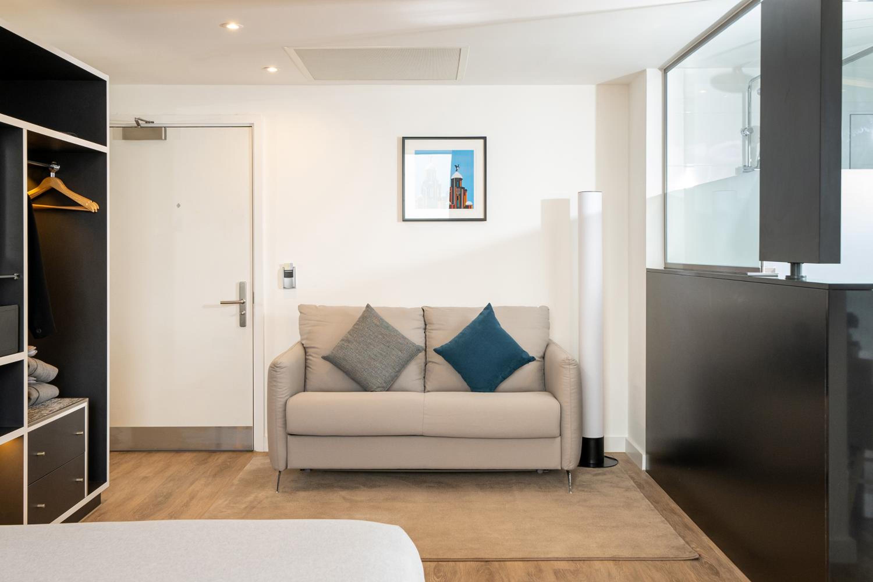 The Studio - River View - Photo 2