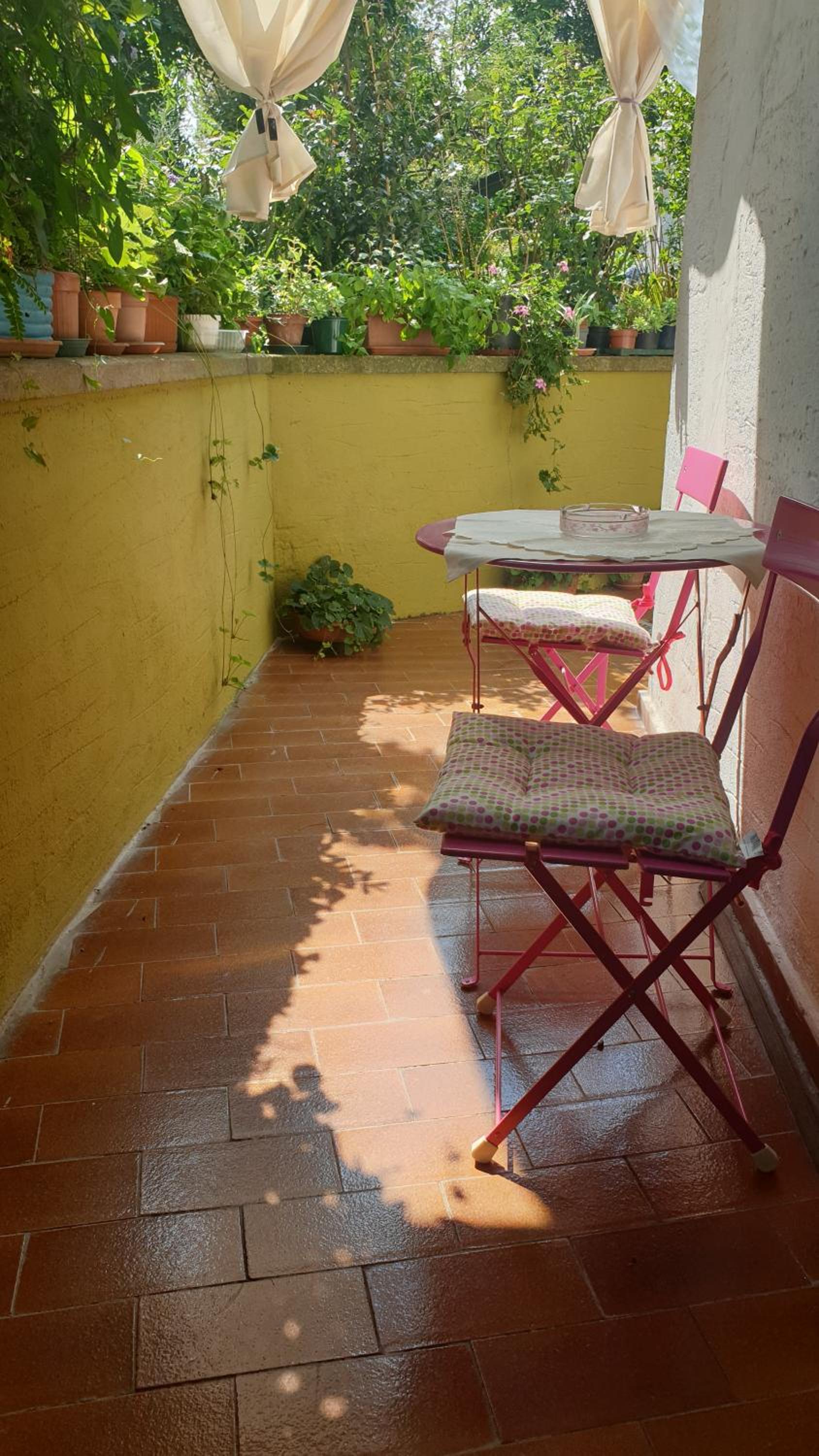 Double Room - Photo 11