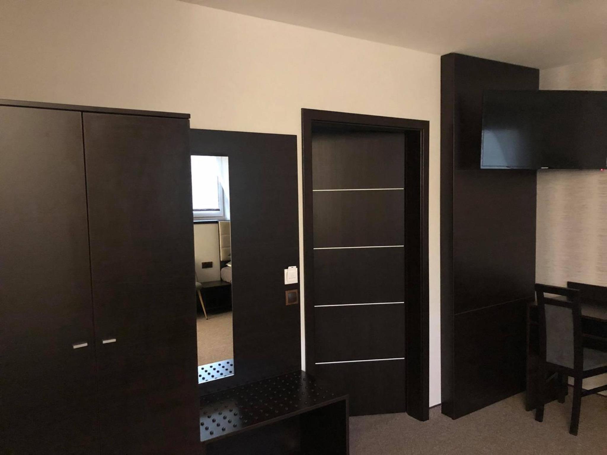 Deluxe Triple Room - Photo 2