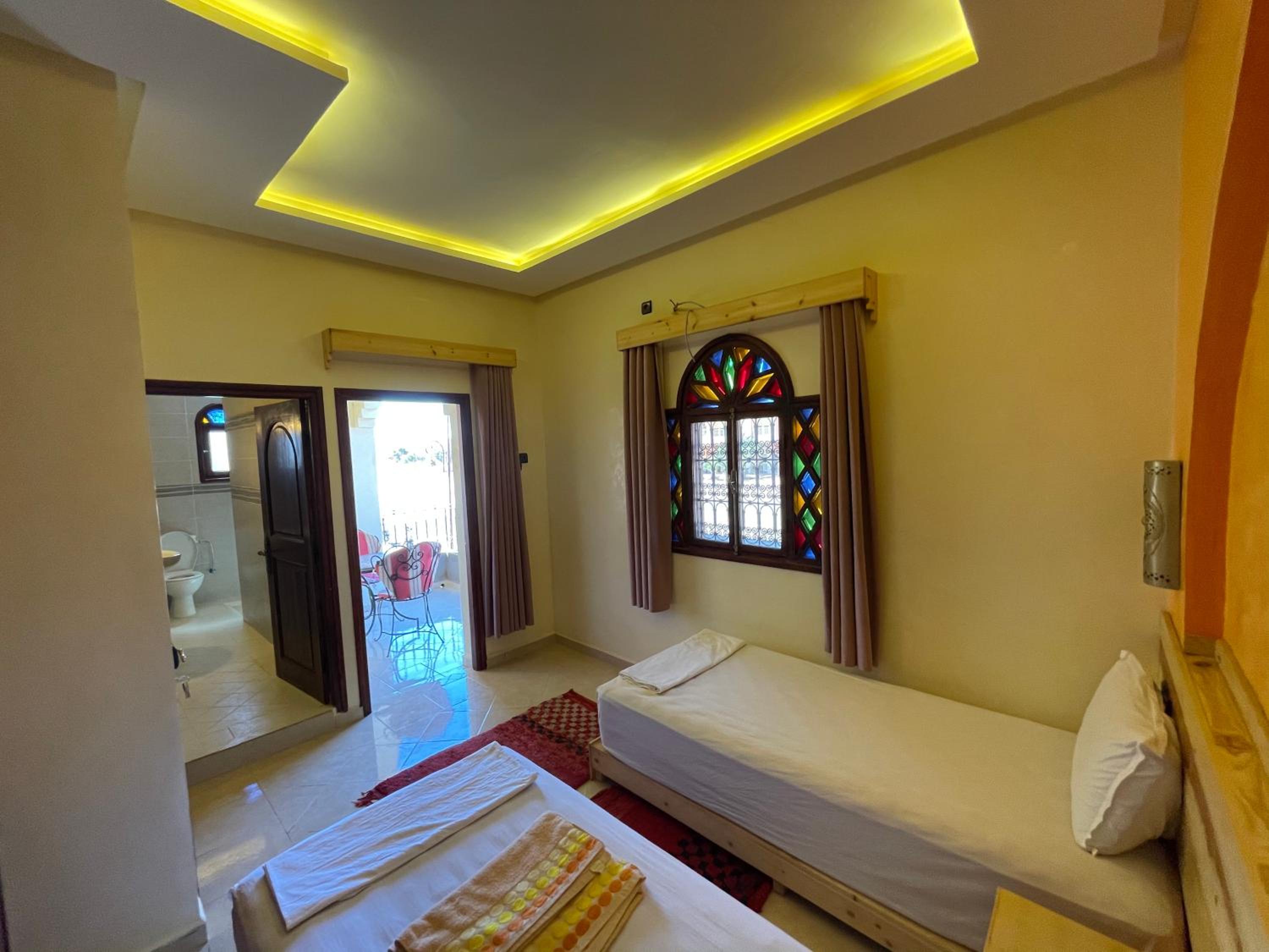 Two-Bedroom Apartment - Photo 18