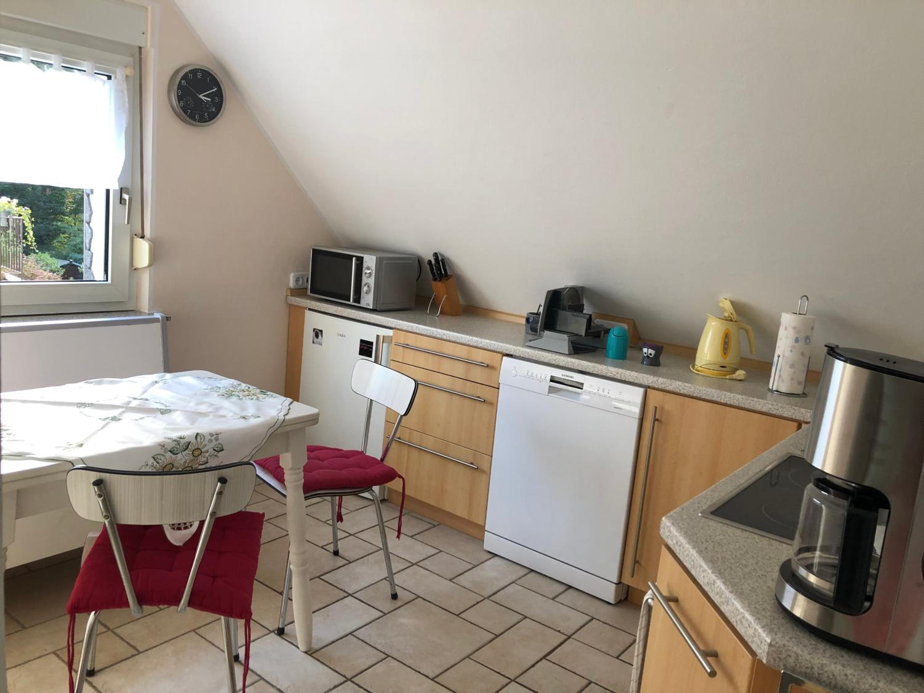 Two-Bedroom Apartment - Photo 3