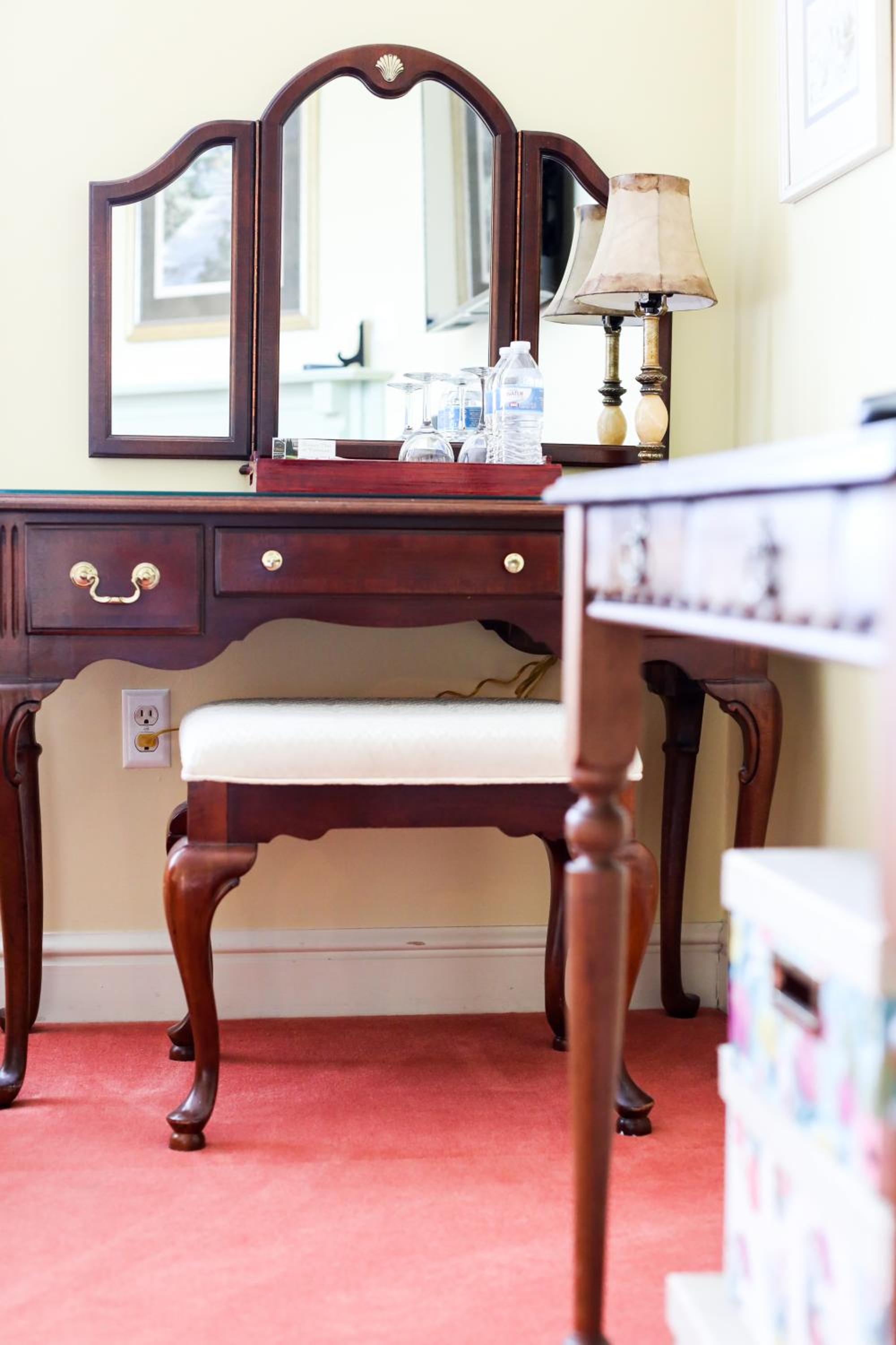 Deluxe Queen Room photo 3