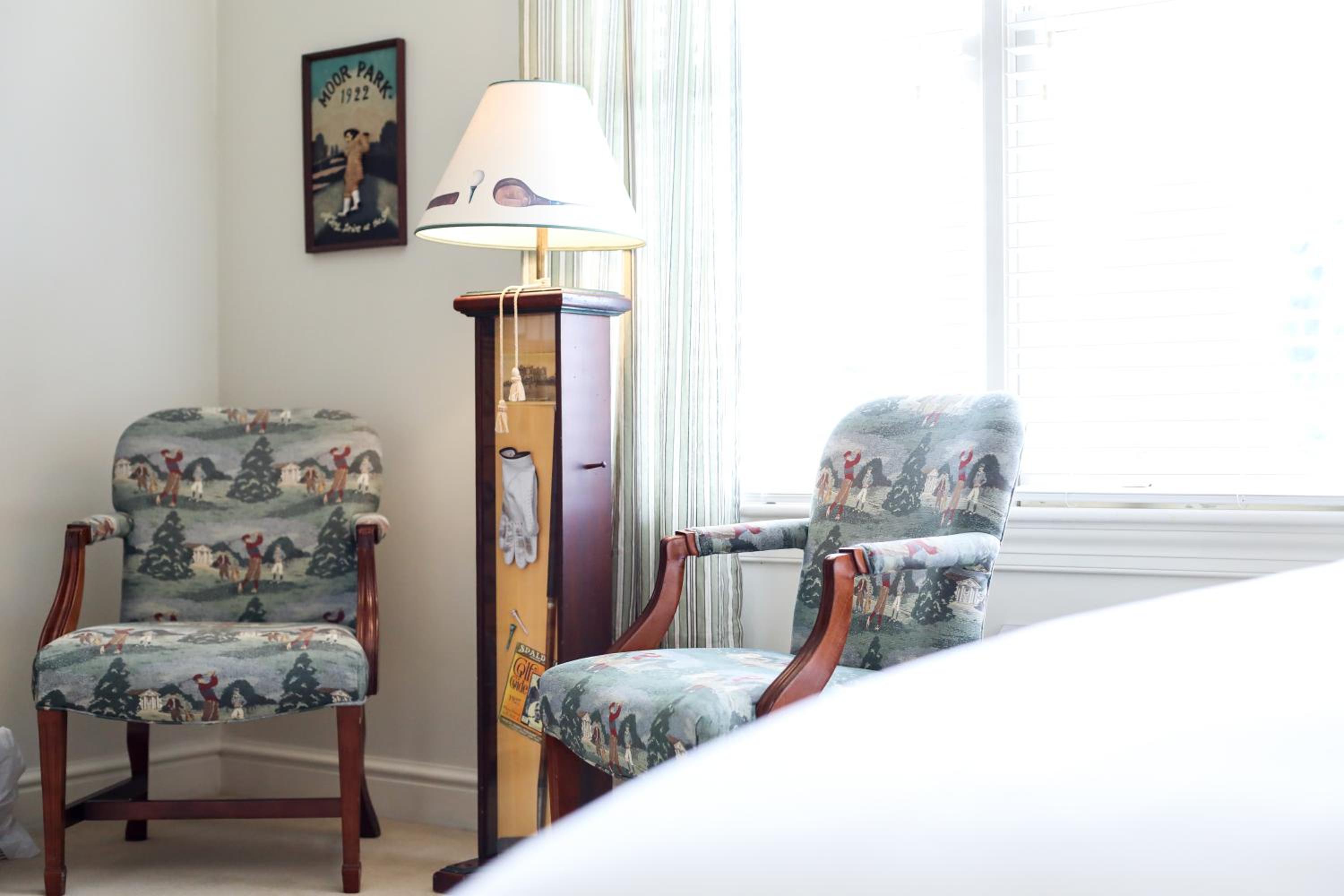 Deluxe King Room photo 3