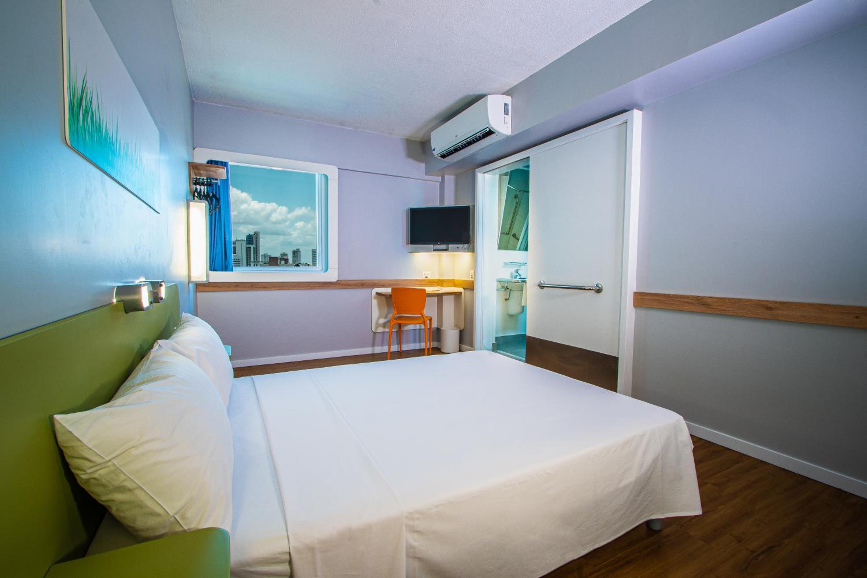 Standard Room - Disability Access - Photo 4