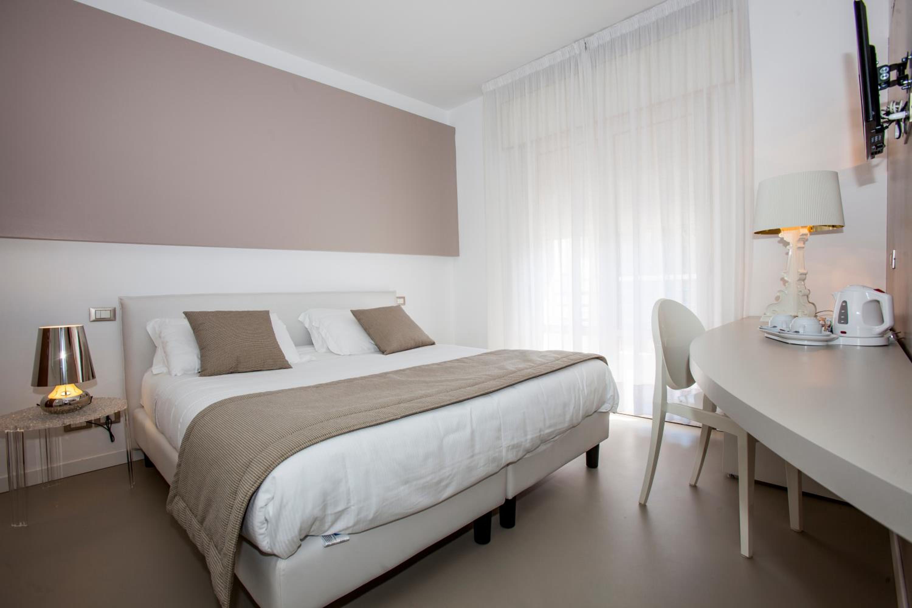 Superior Double Room - Photo 4