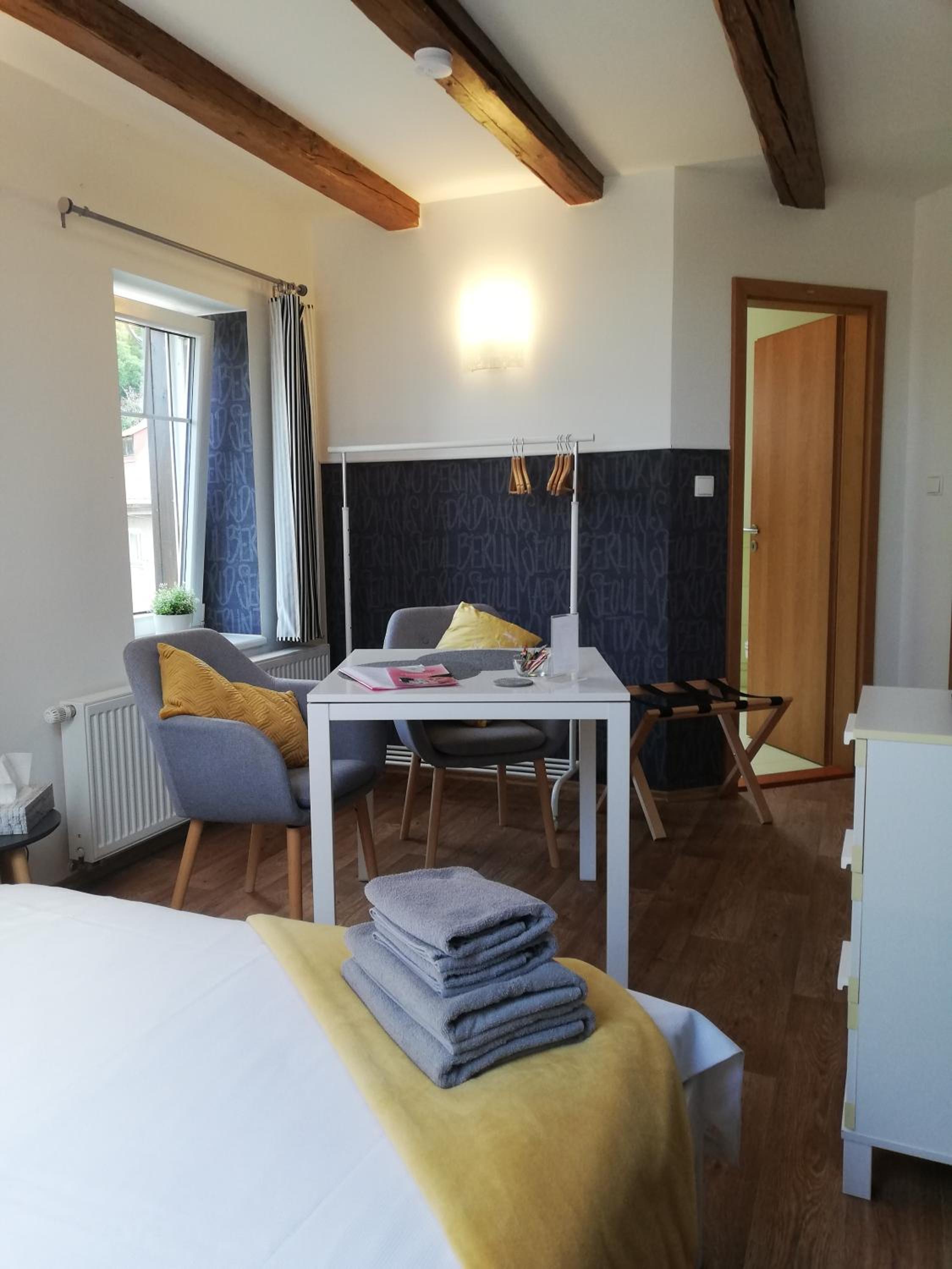 Double Room with Private Bathroom photo 1