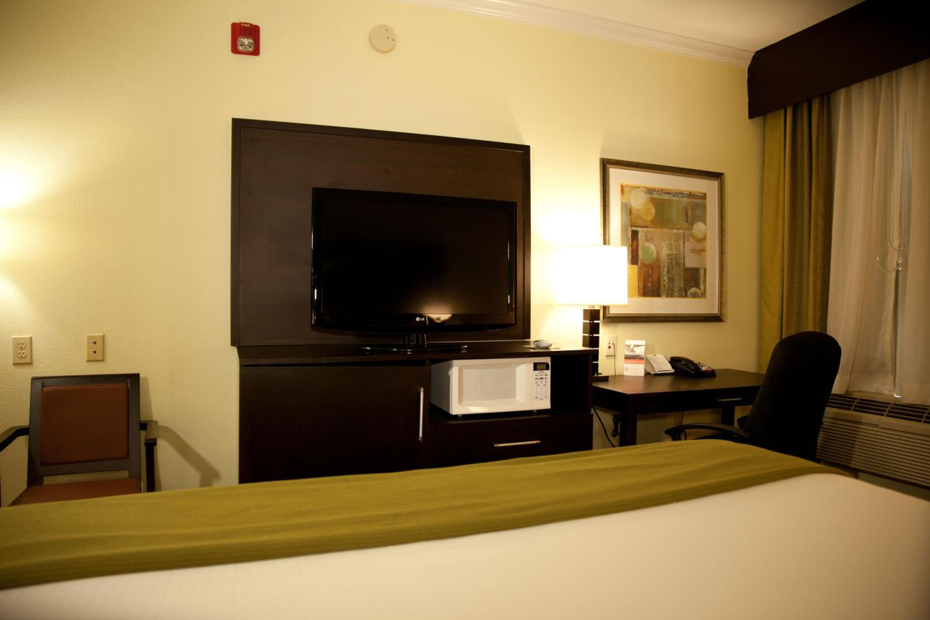 Standard Room - Photo 1