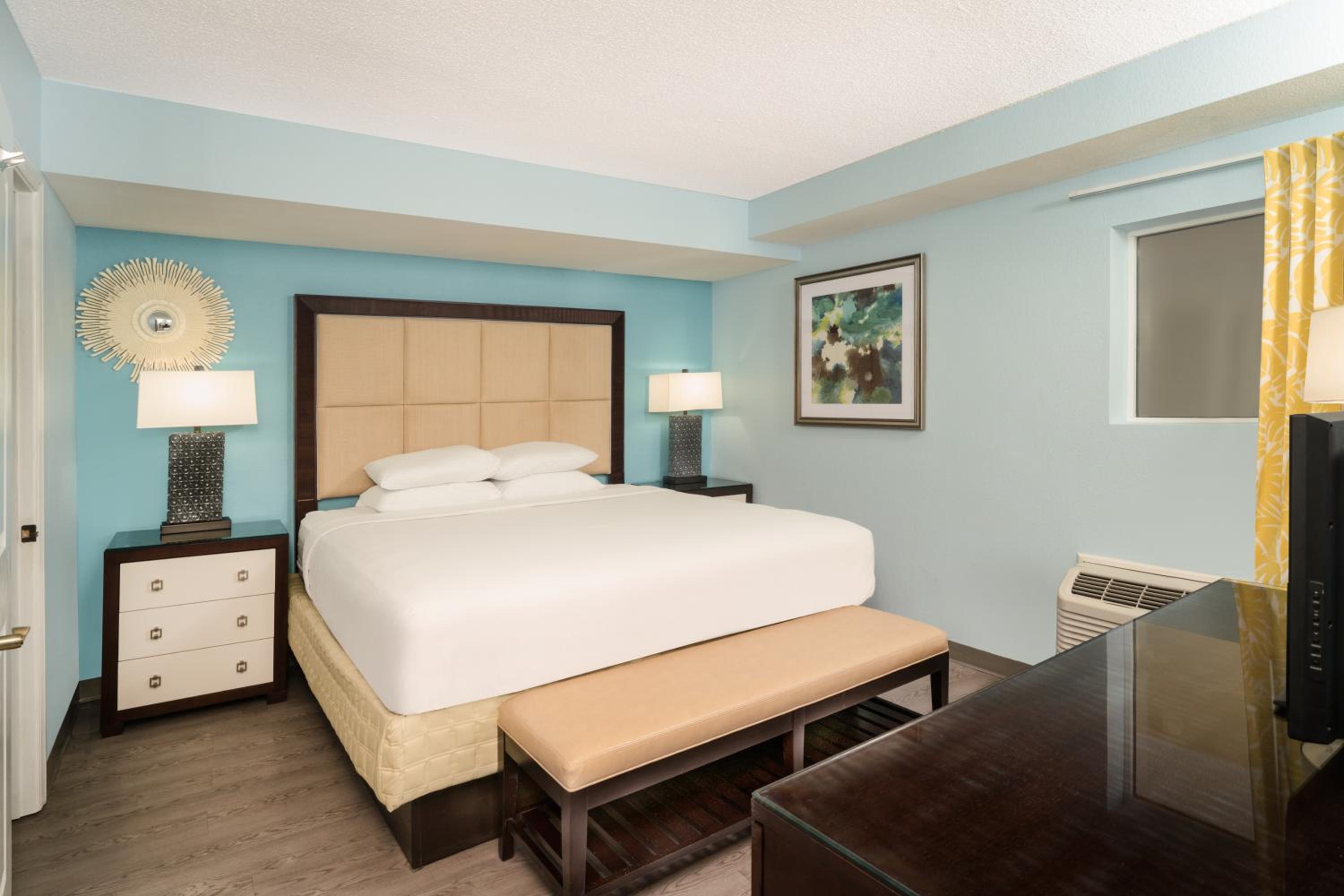 Suite King - Photo 1