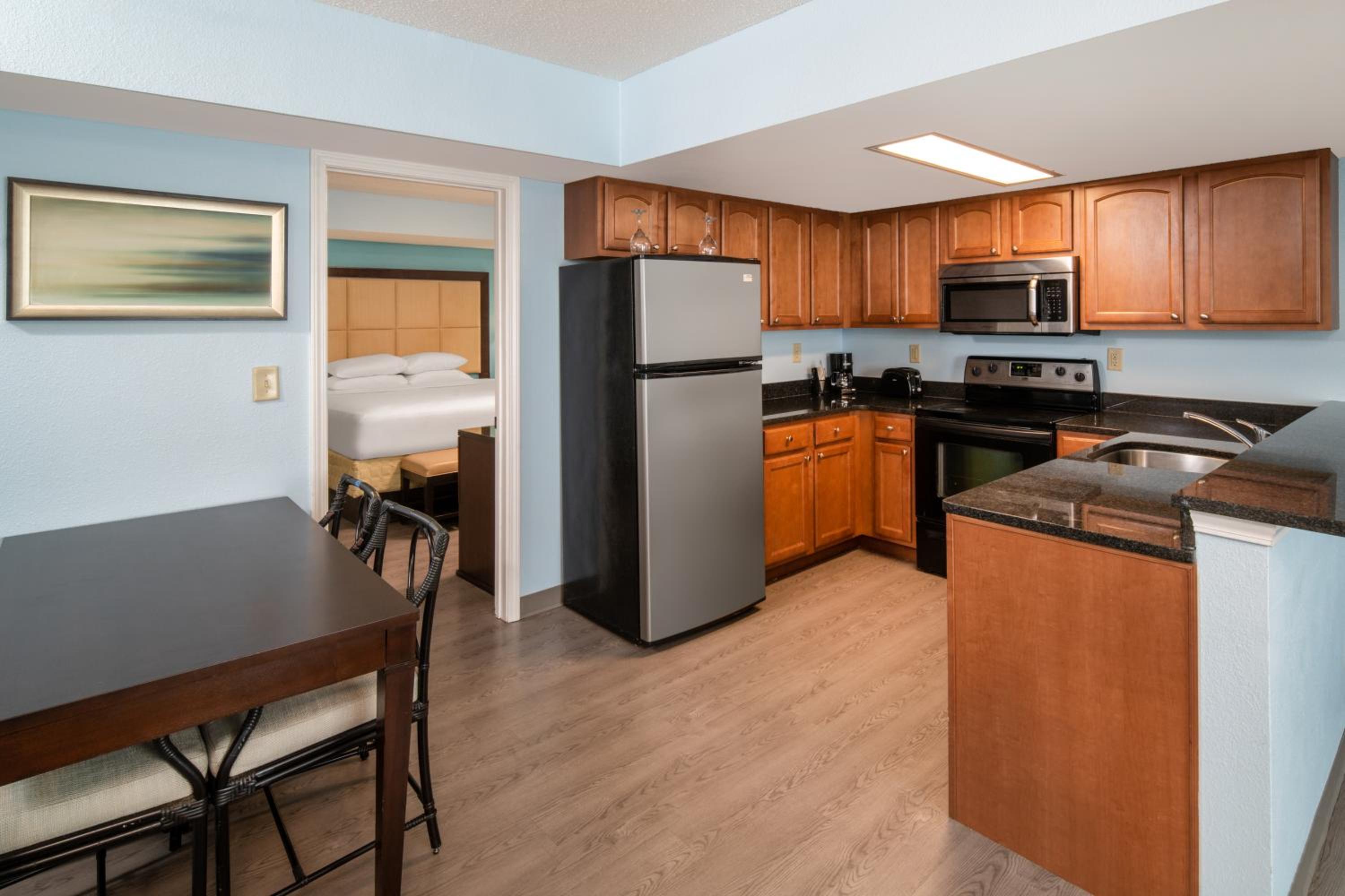 Deluxe Suite 2 Kings - Photo 2
