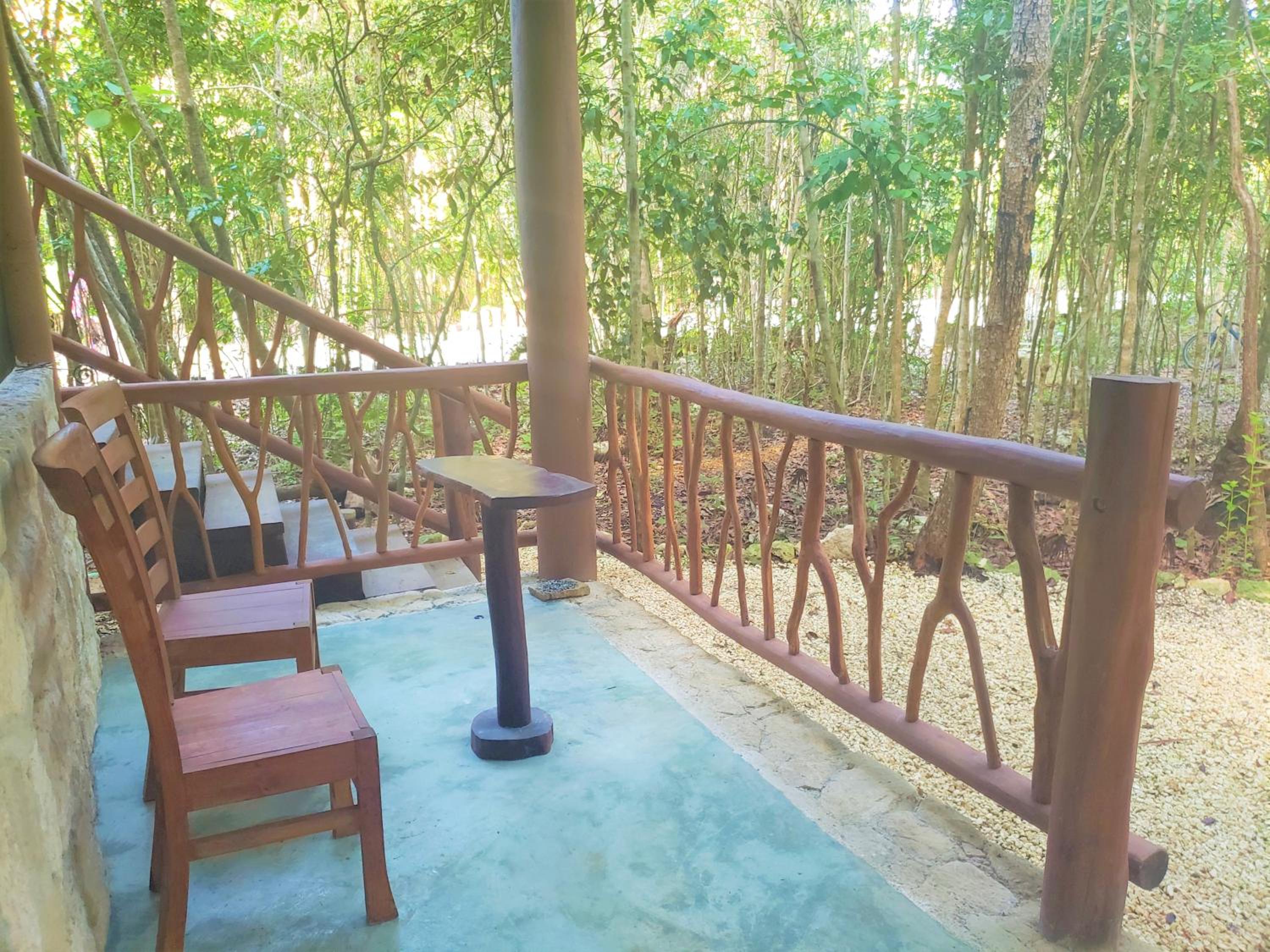 Standard Bungalow with Fan - Photo 6