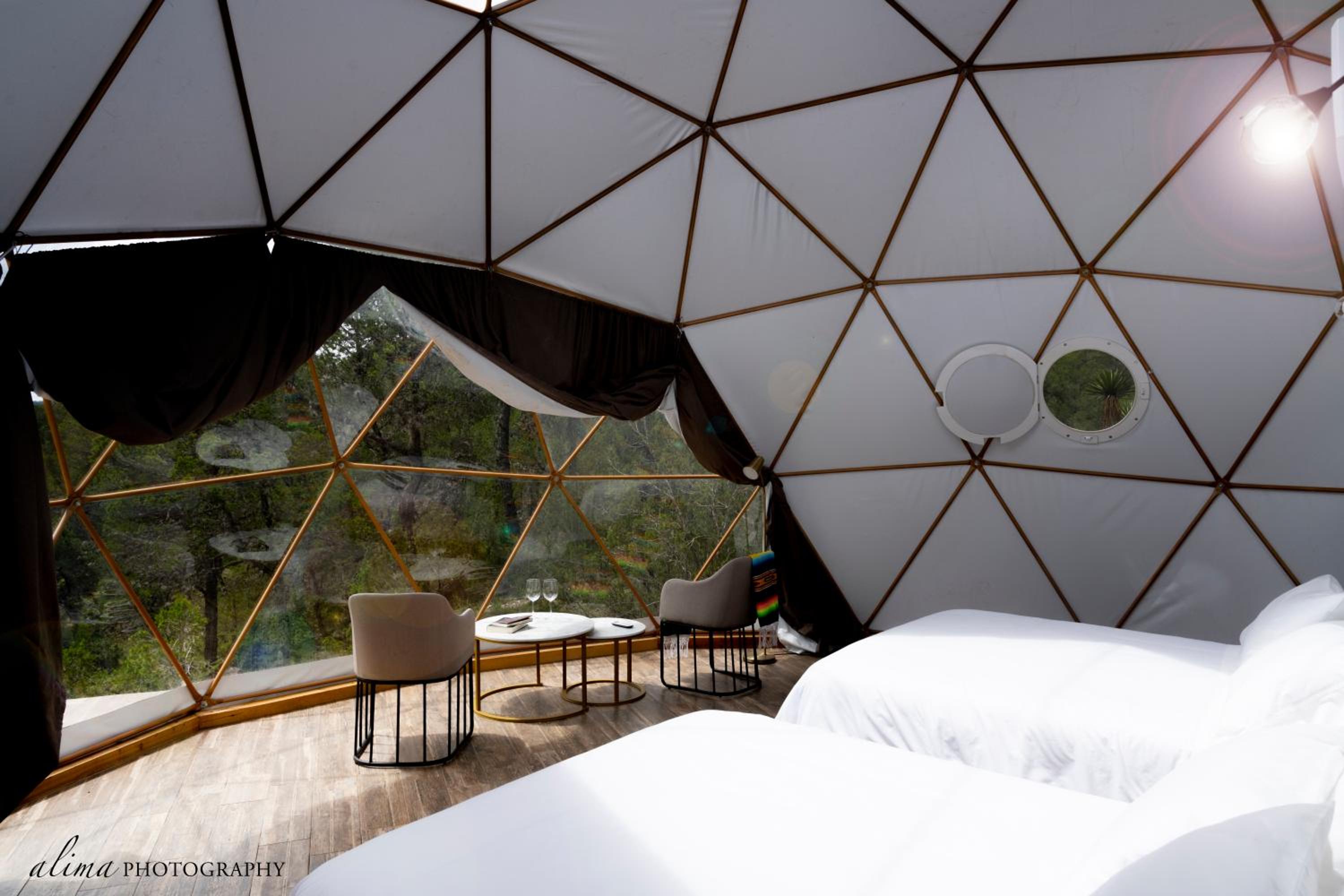 Deluxe Quadruple Room - Photo 2