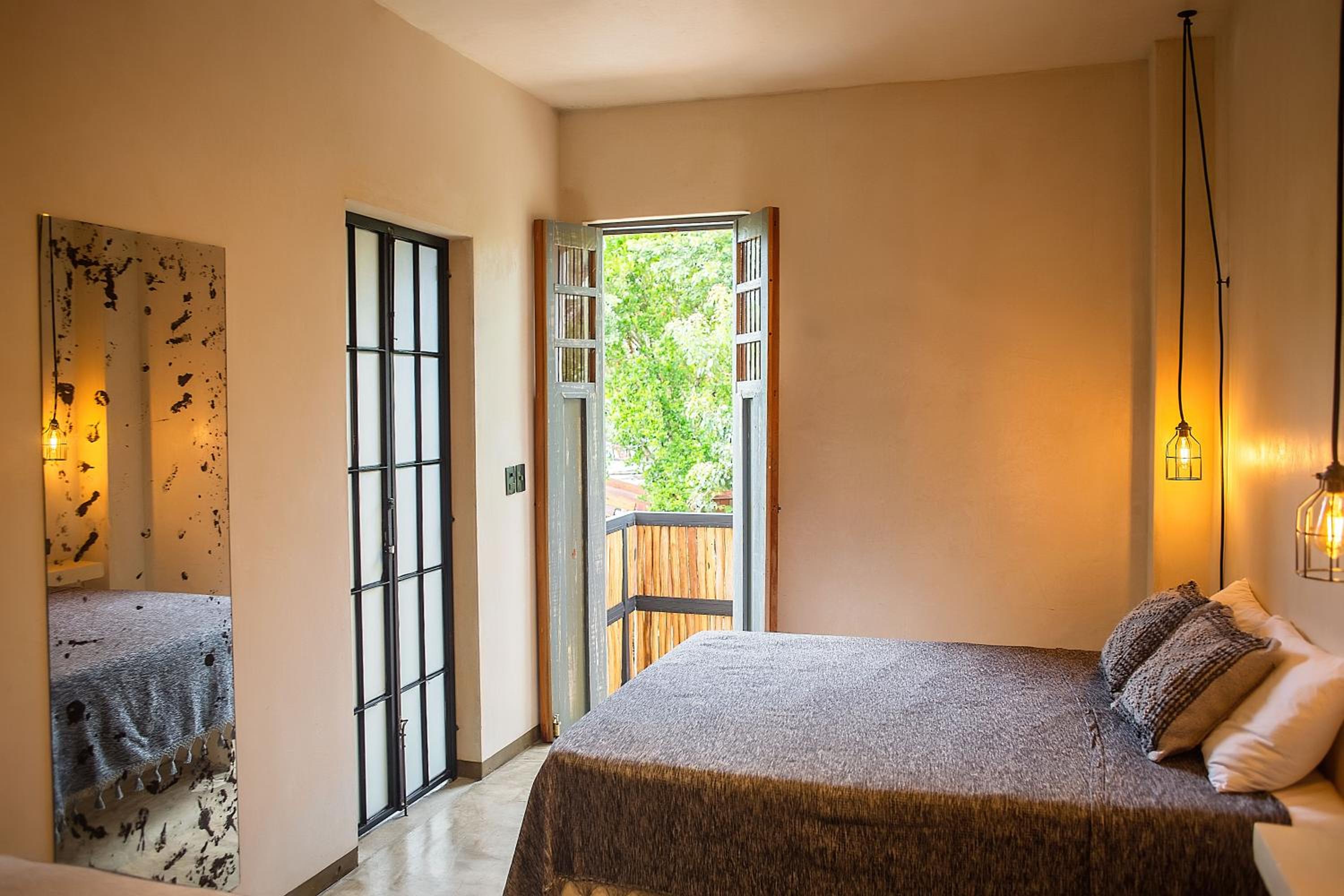 Twin Room with Balcony