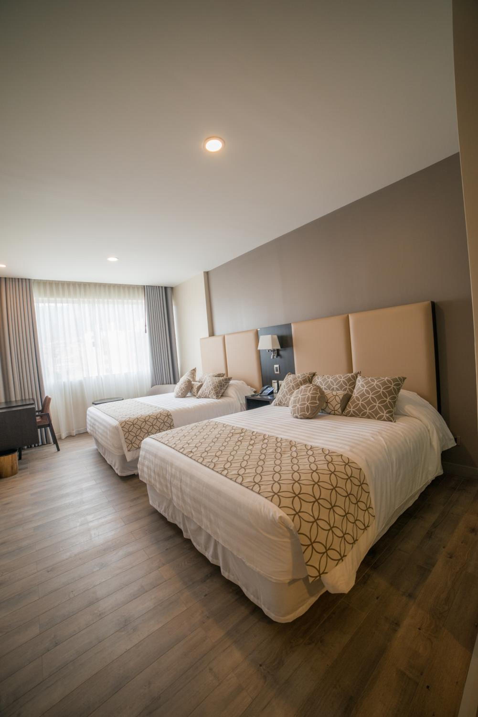 Superior Deluxe Double Or Twin Room  photo 1