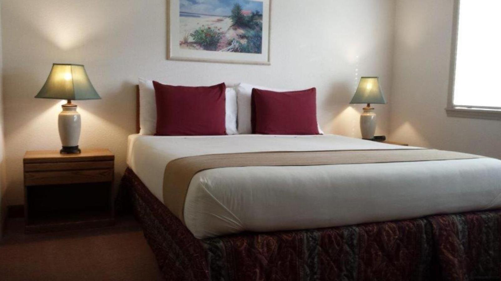 Two-Bedroom Suite photo 1