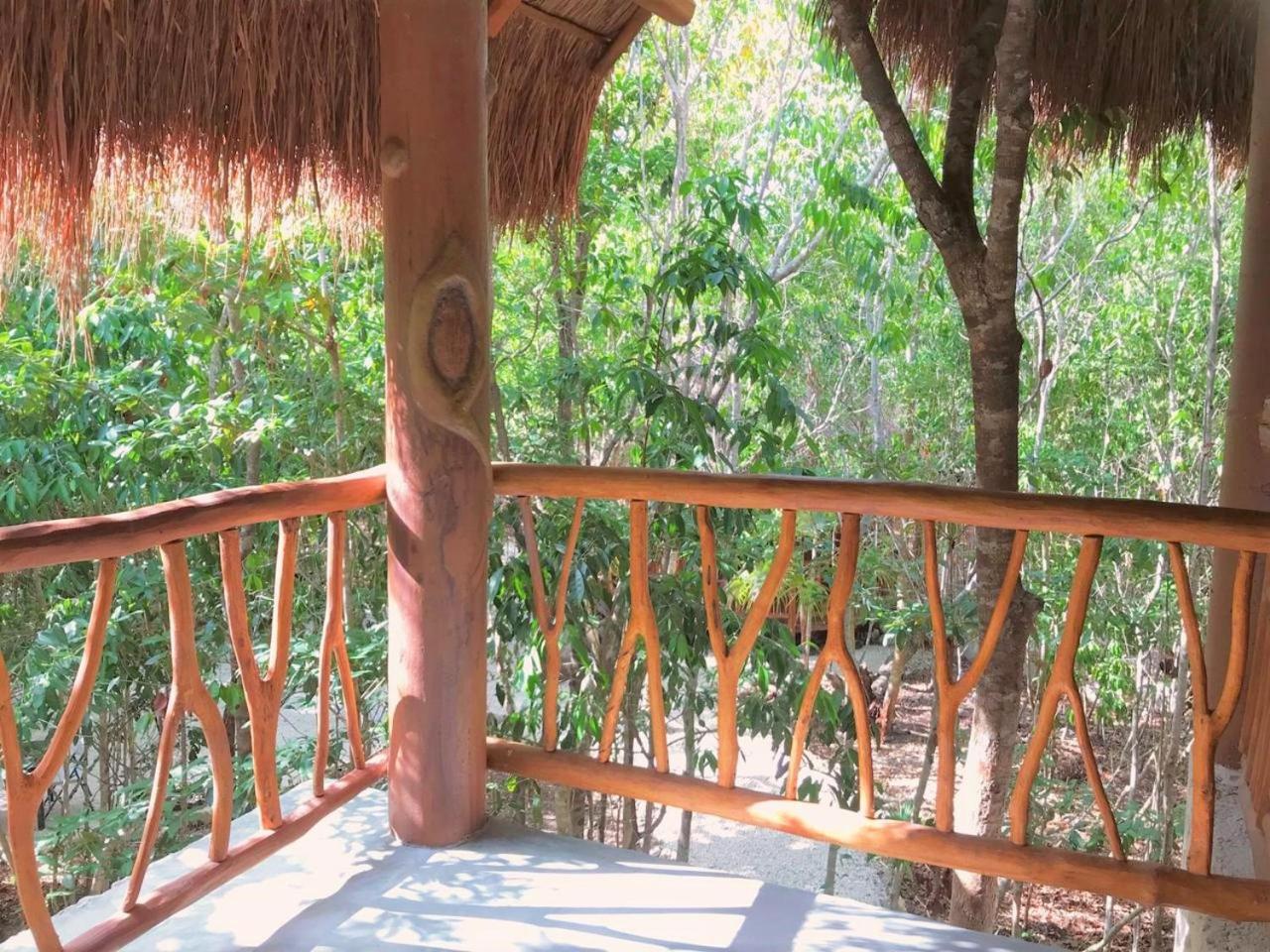 Deluxe Bungalow with Garden View - Photo 7