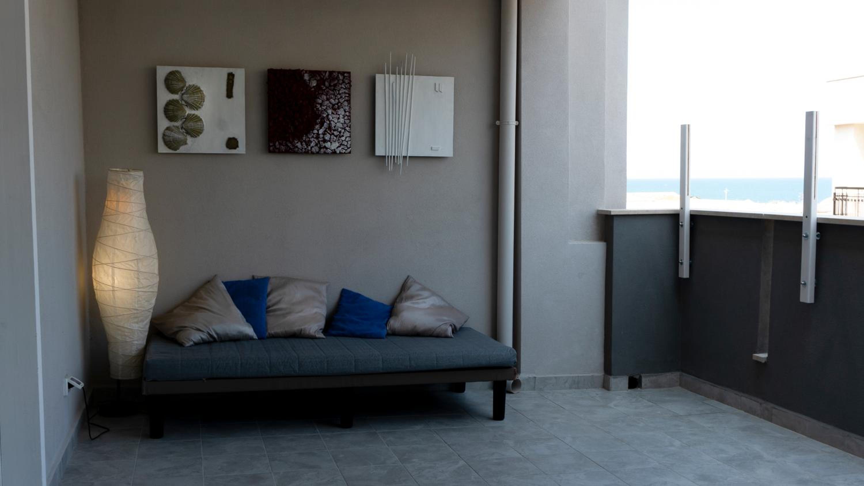 One-Bedroom House photo 2