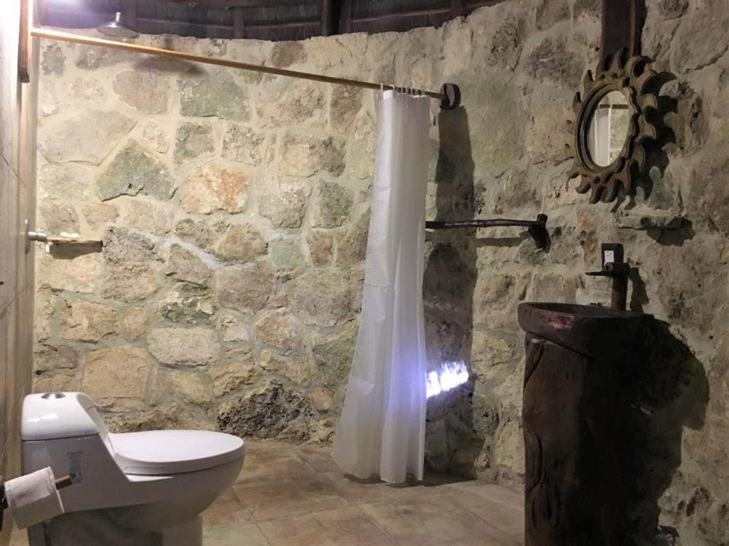 One-Bedroom Cottage - Photo 6