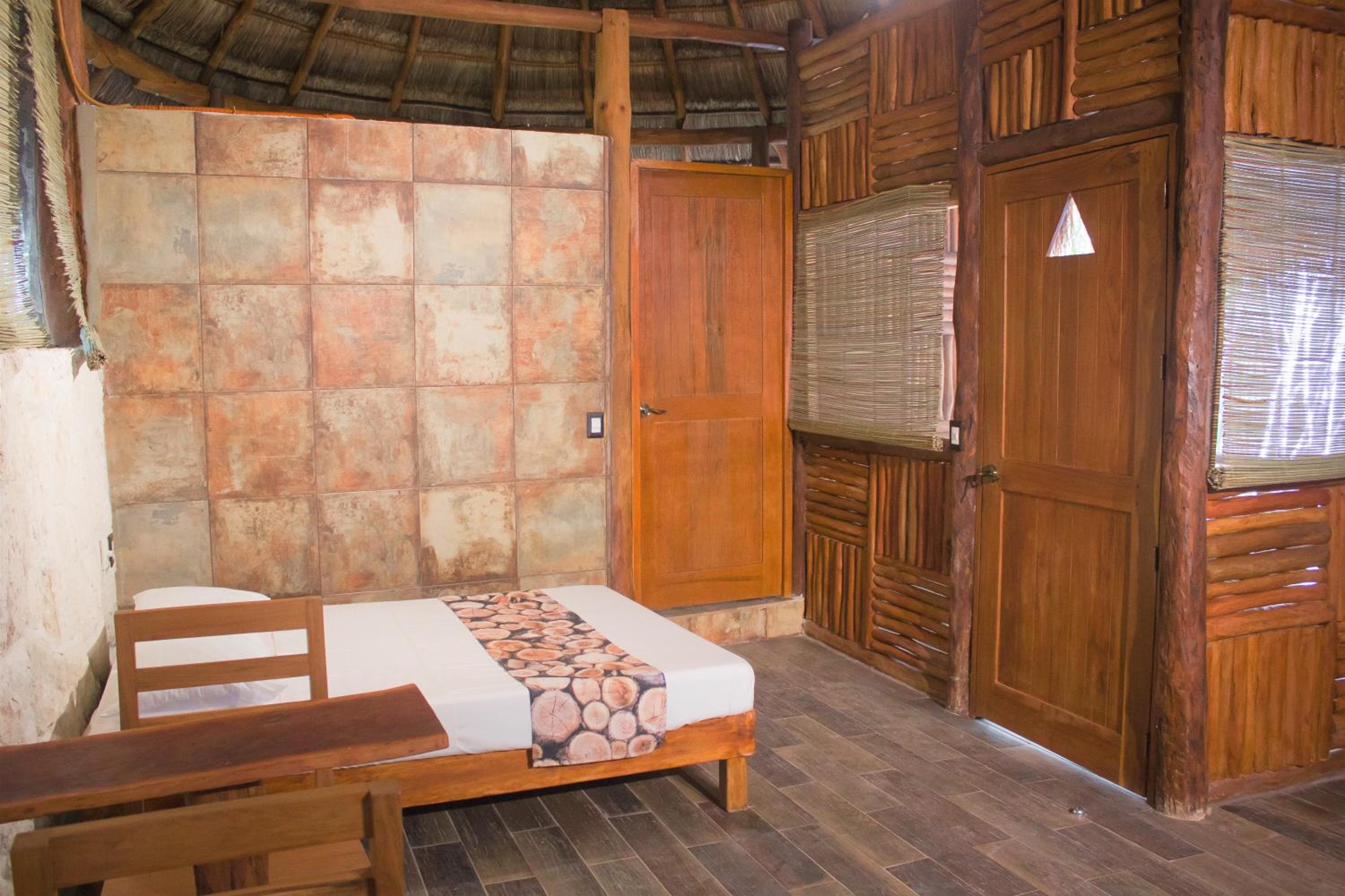 Bungalow with Garden View - Photo 20