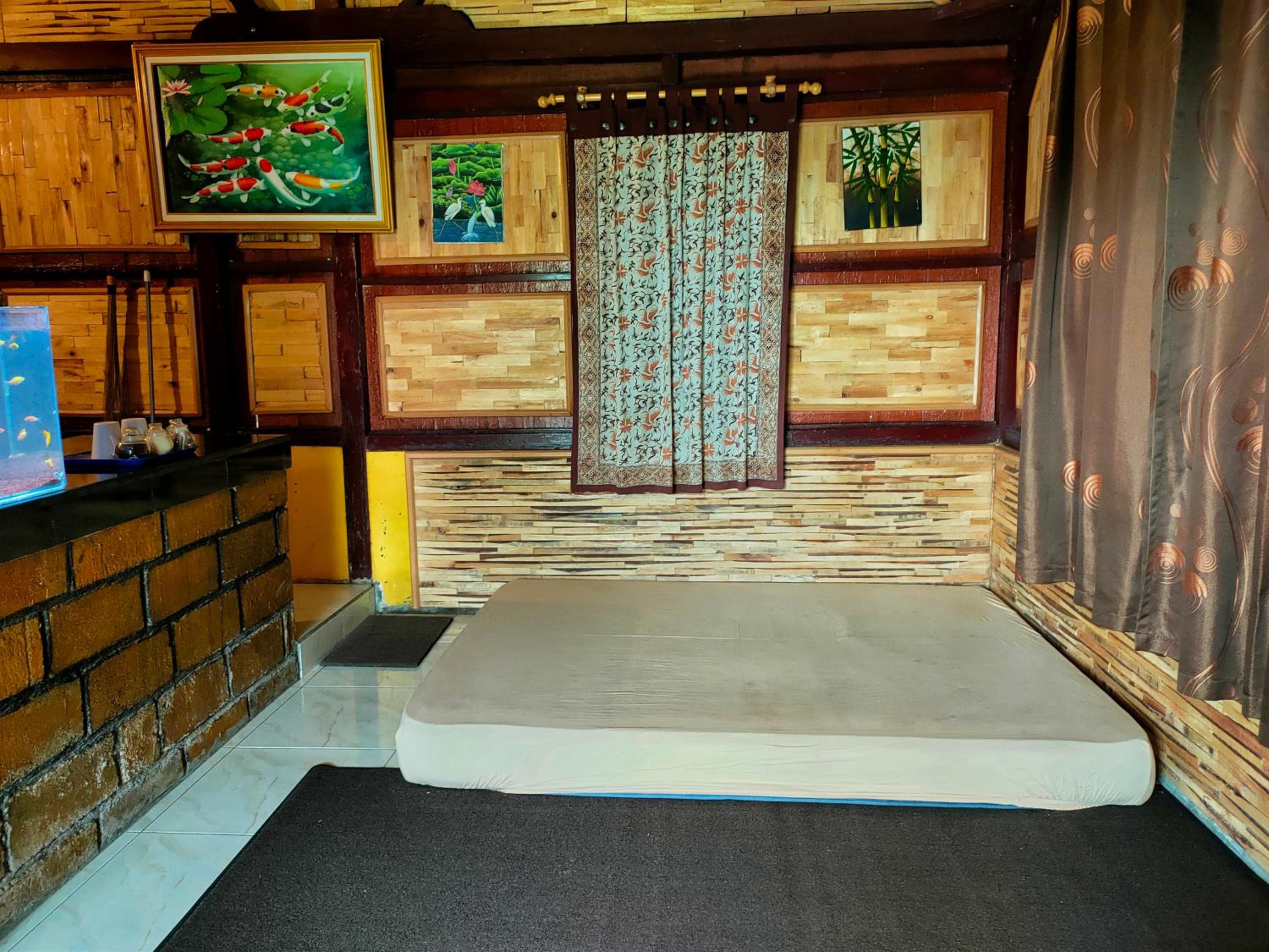 Double Room - Photo 13