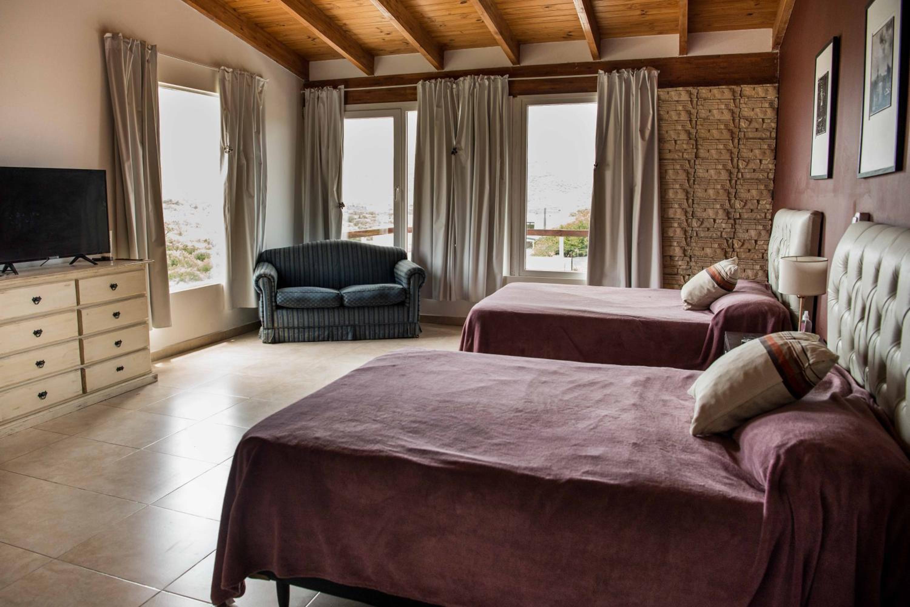Three-Bedroom Chalet photo 1