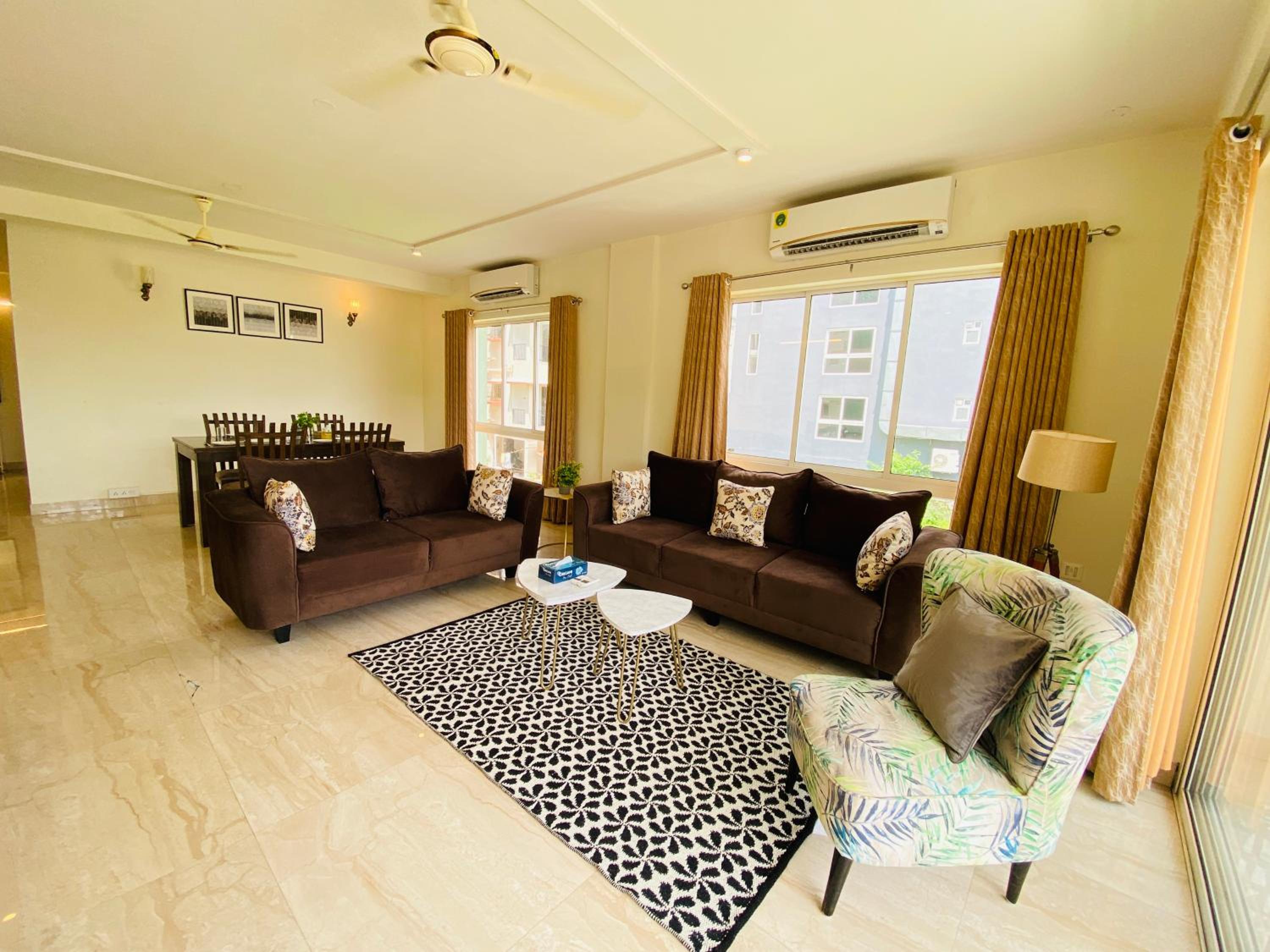 Superior Three-Bedroom Apartment