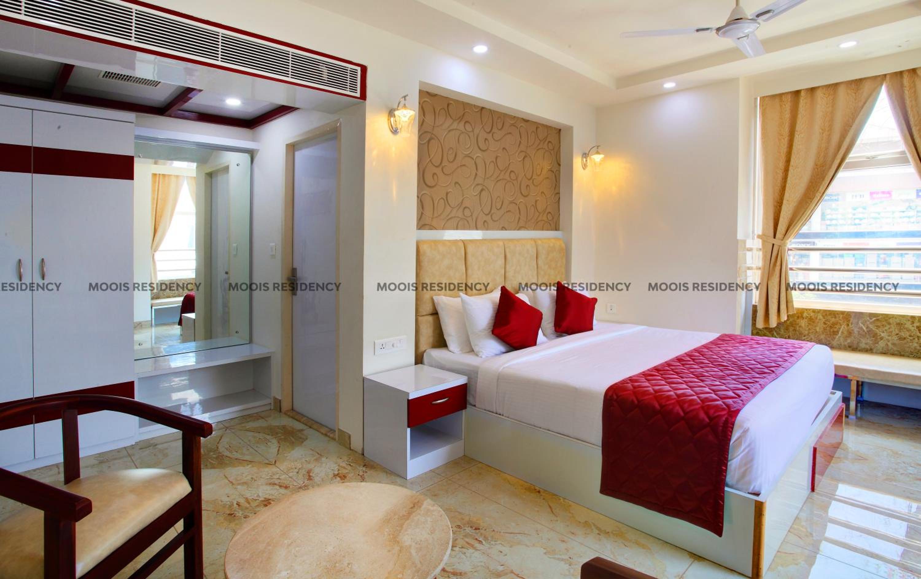 Deluxe Room - Photo 2