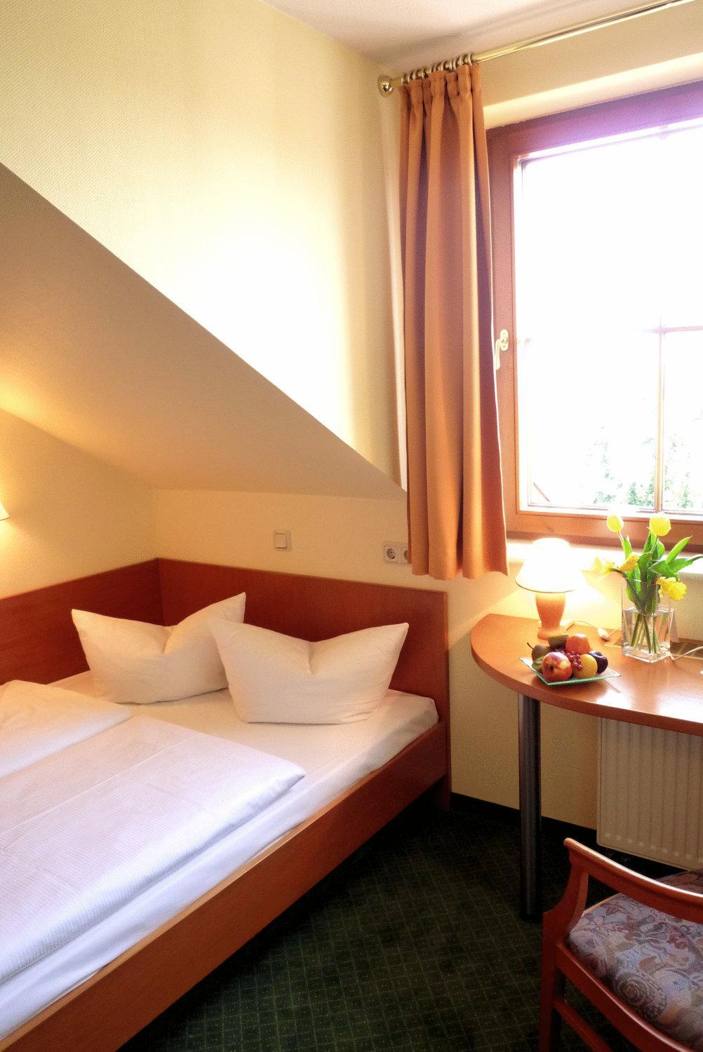 Double Room - Queen Size Bed - Photo 2