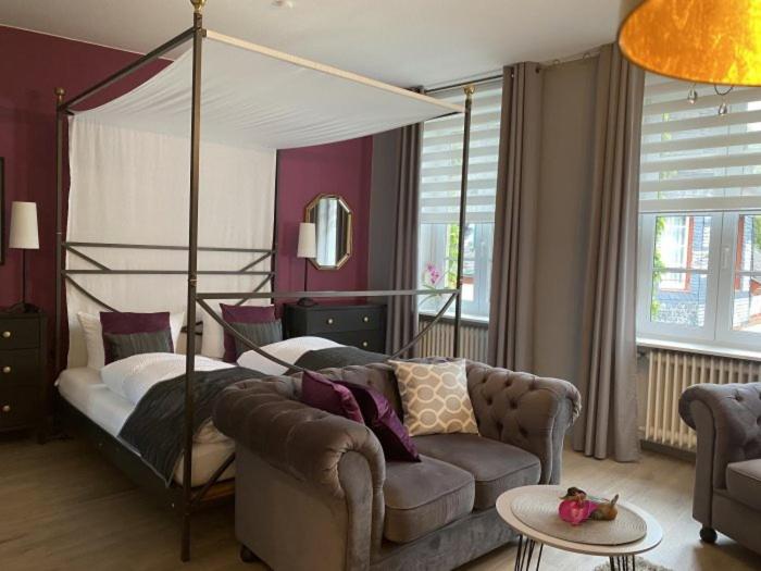 Studio Apartment photo 1
