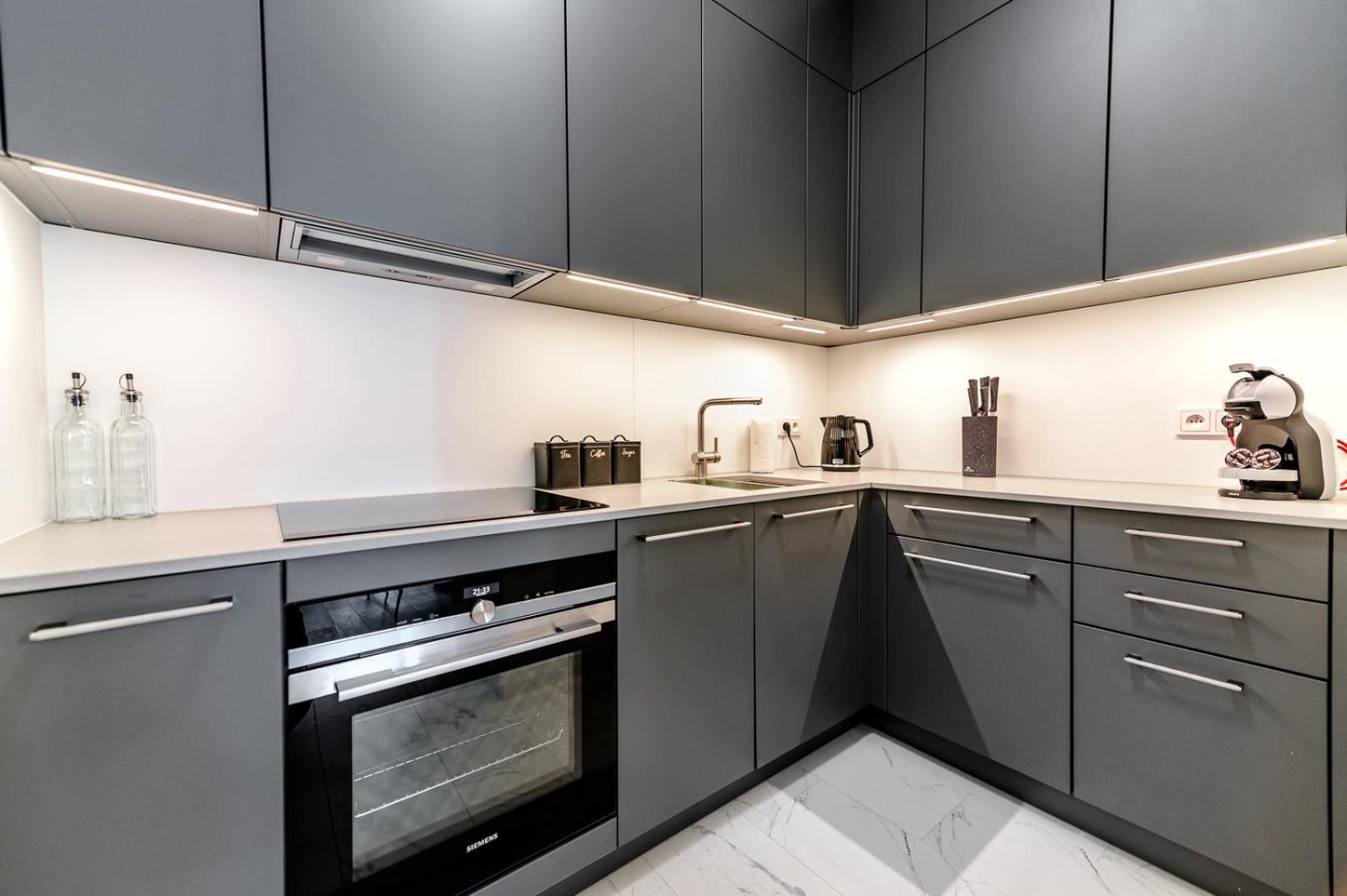 One-Bedroom Apartment - Photo 16