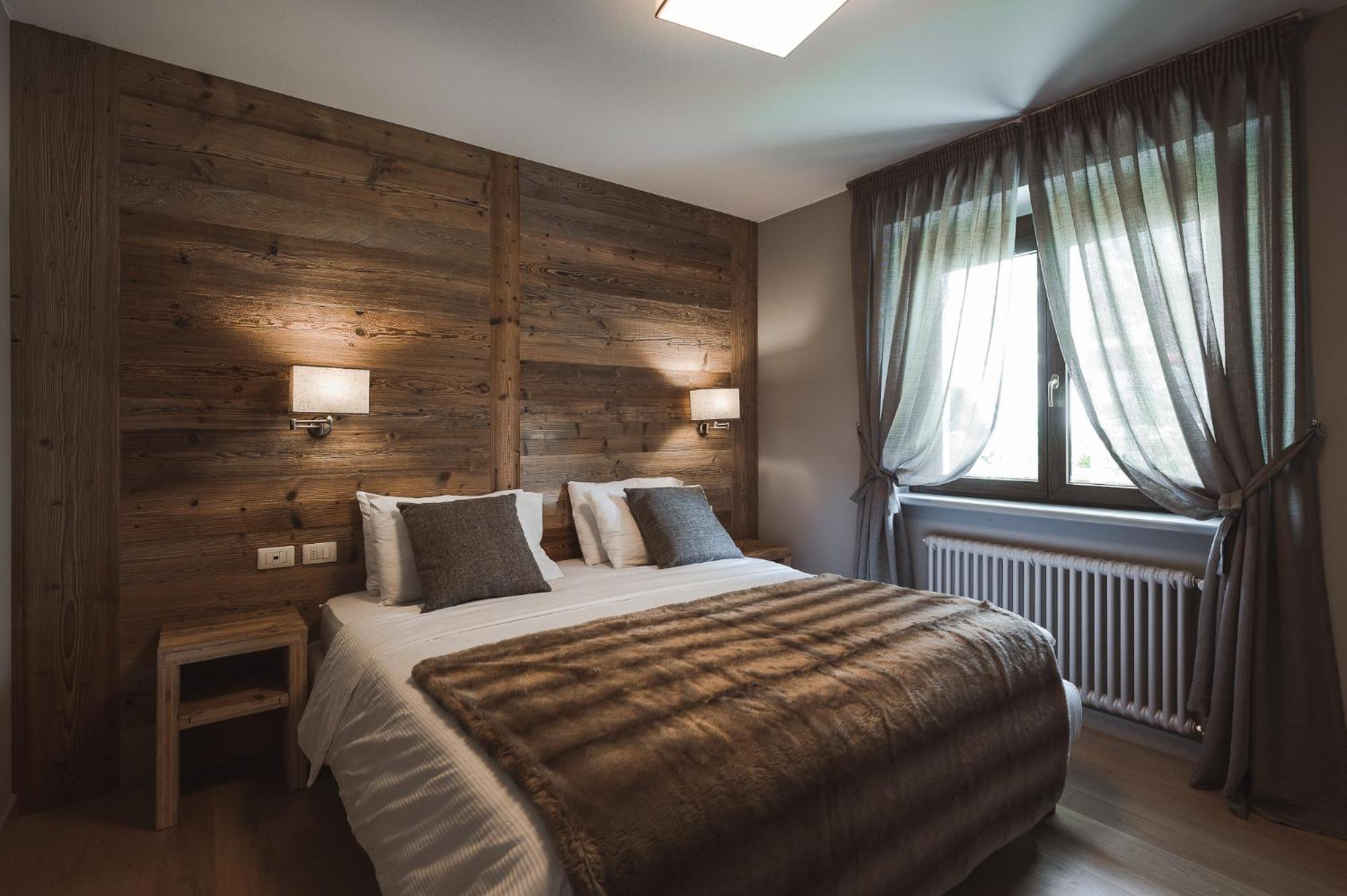 One-Bedroom Apartment (4 Adults)