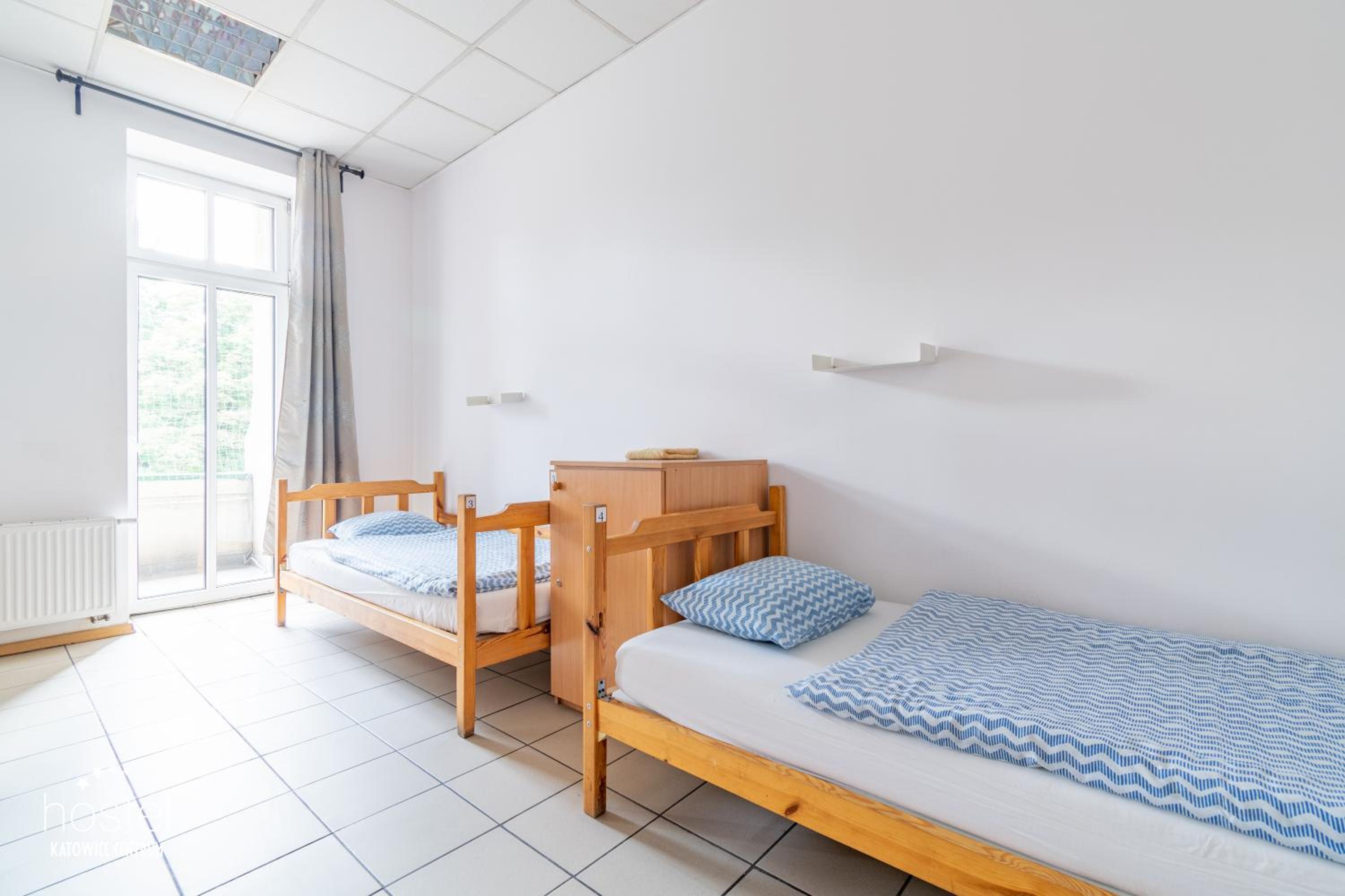 Bed in 4-Bed Dormitory Room photo 1