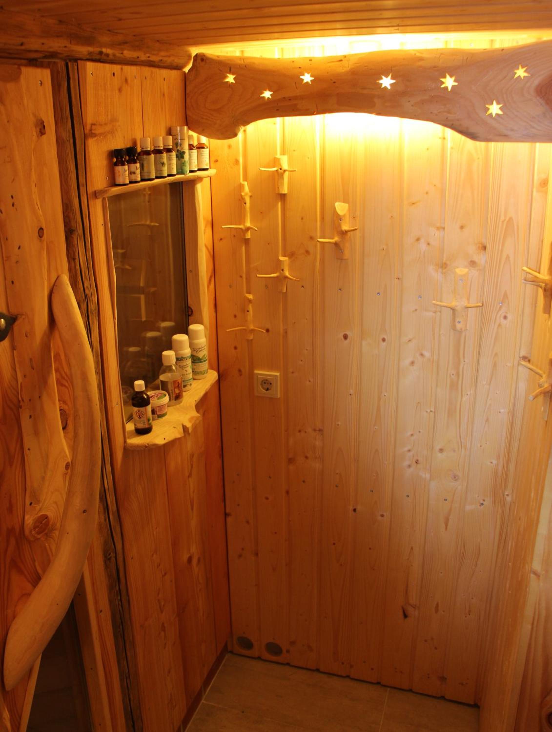 One-Bedroom Apartment - Photo 10