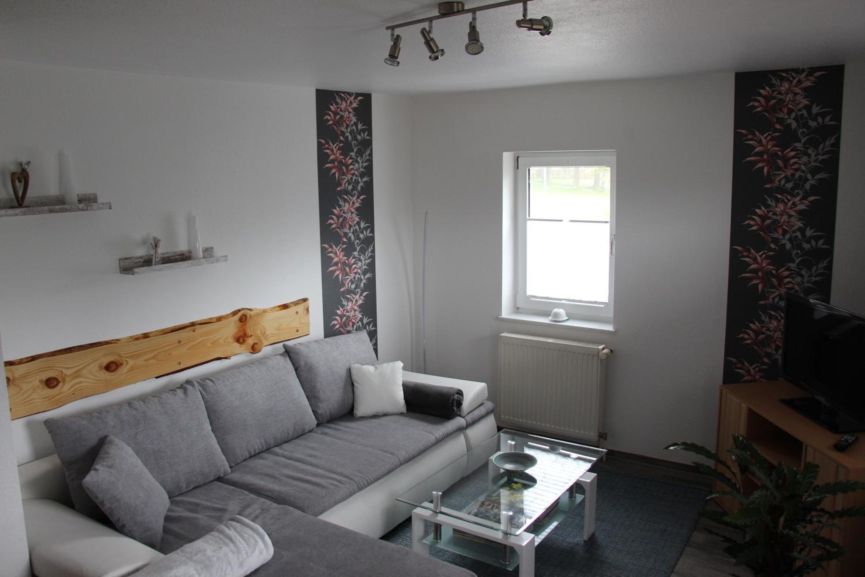 One-Bedroom Apartment - Photo 16
