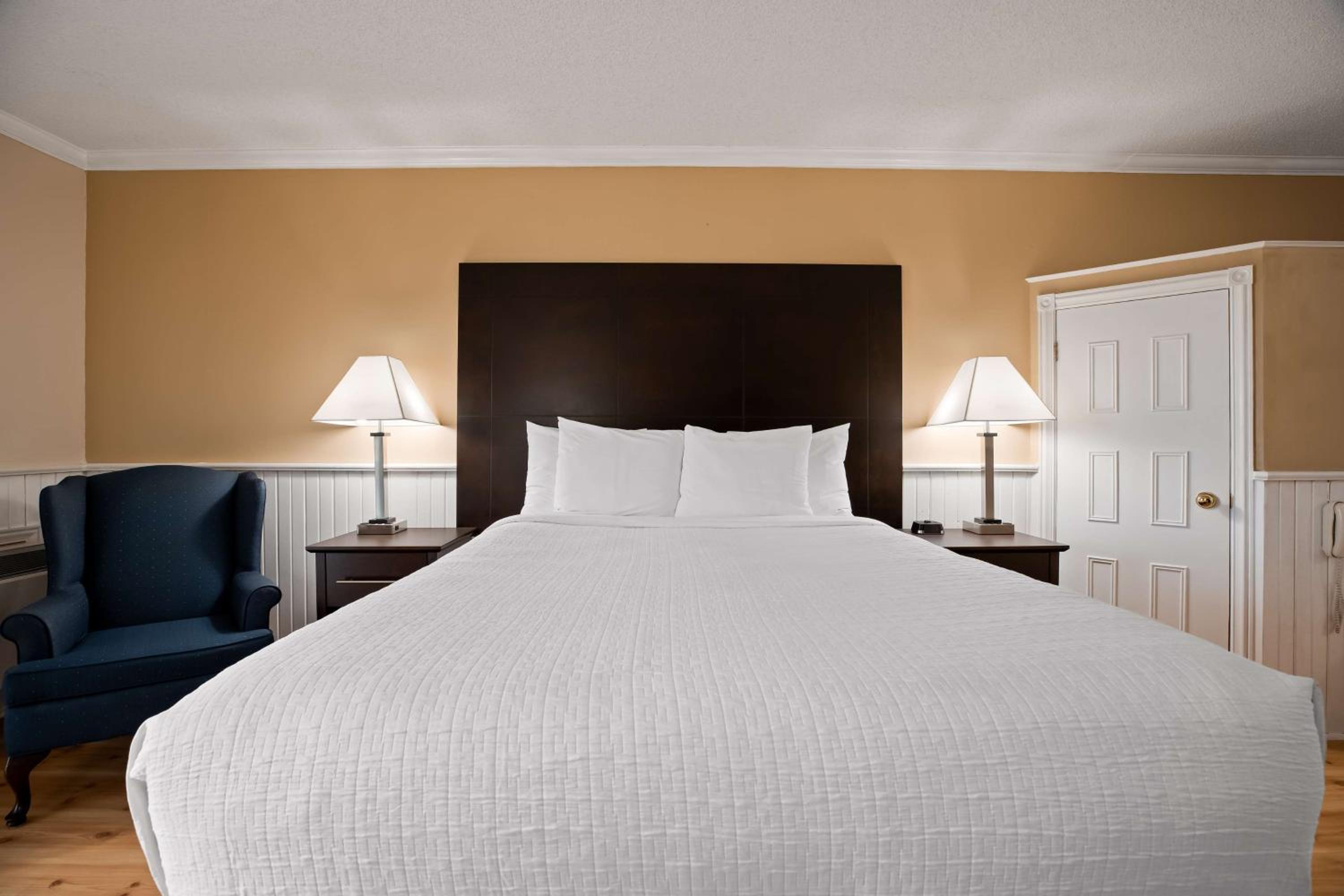 Deluxe Queen Room photo 2