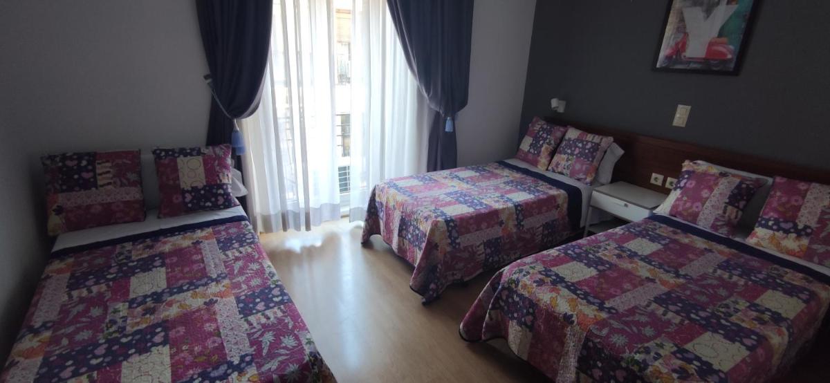 Triple Room with Terrace photo 2