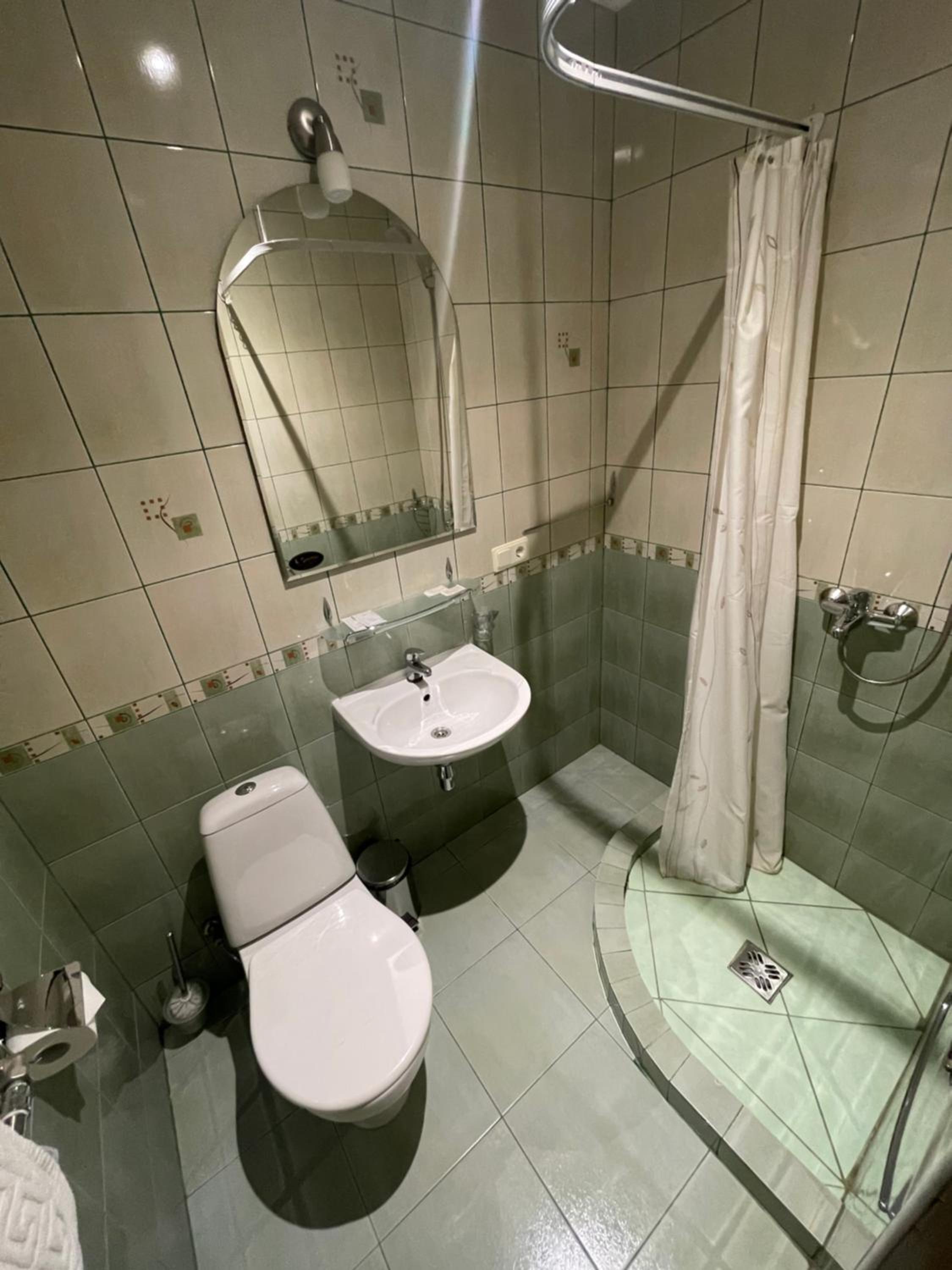 Single Room photo 2
