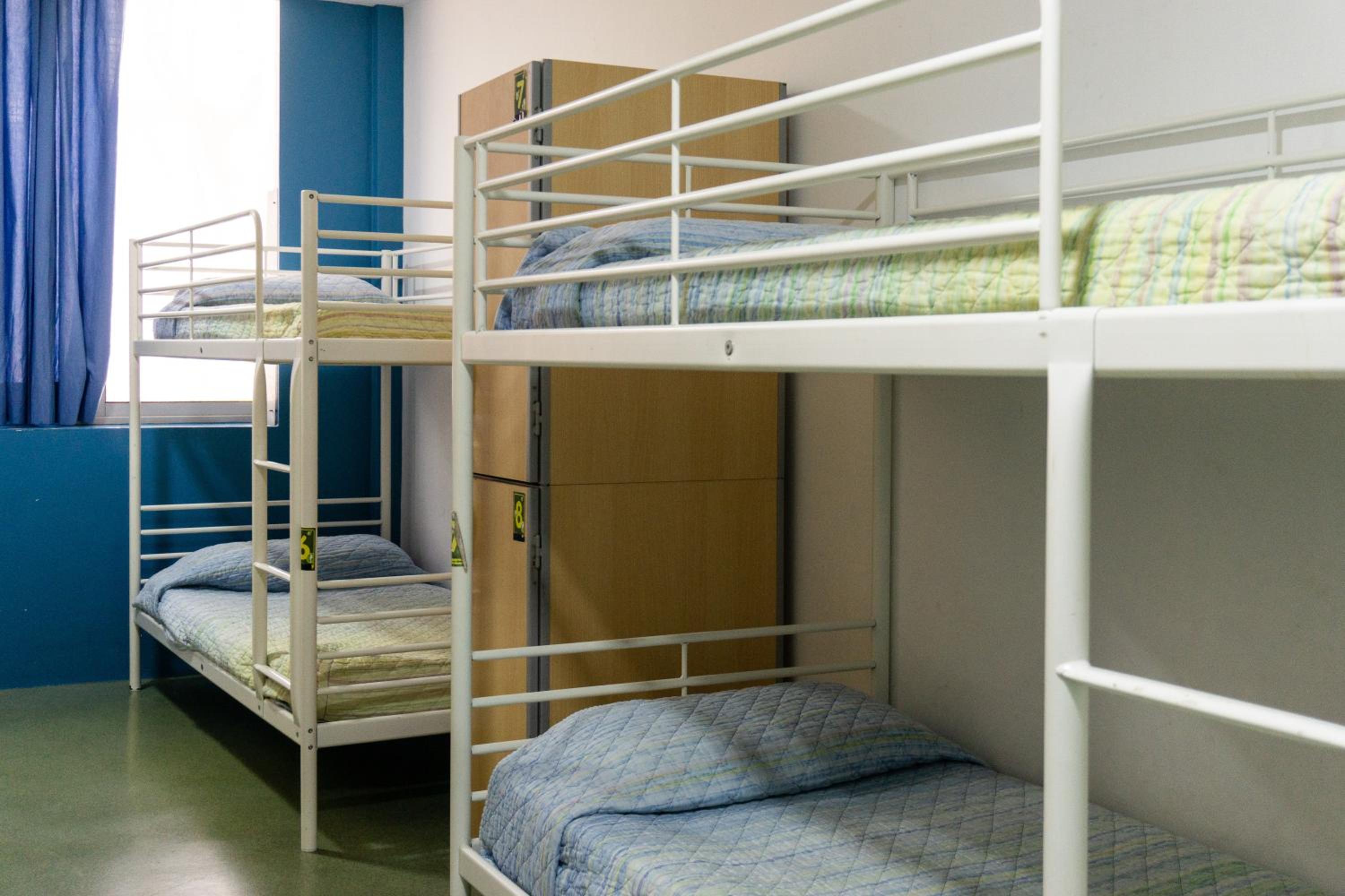 Habitación Triple con Baño Privado