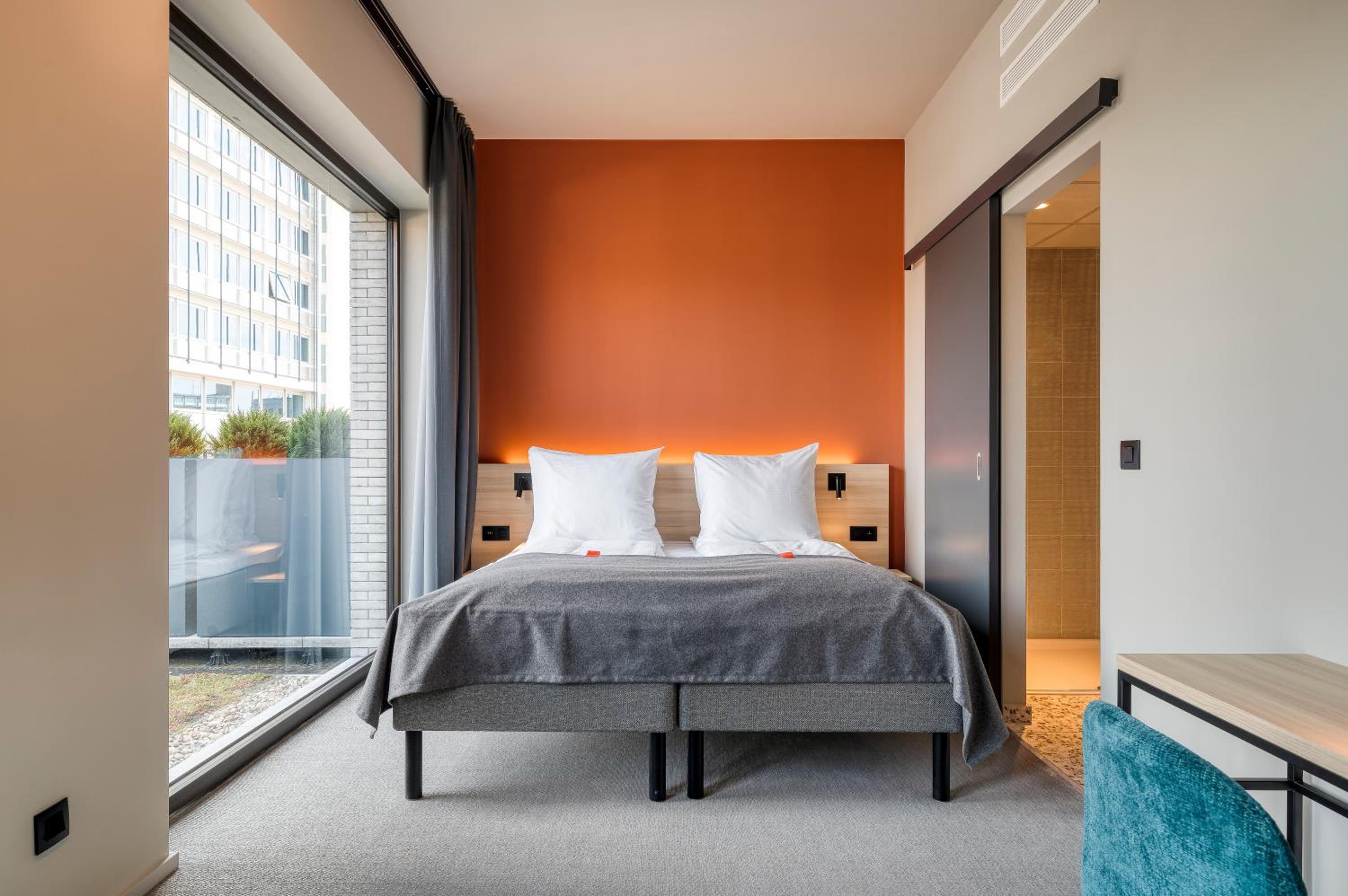 Double Room with Balcony - Photo 7